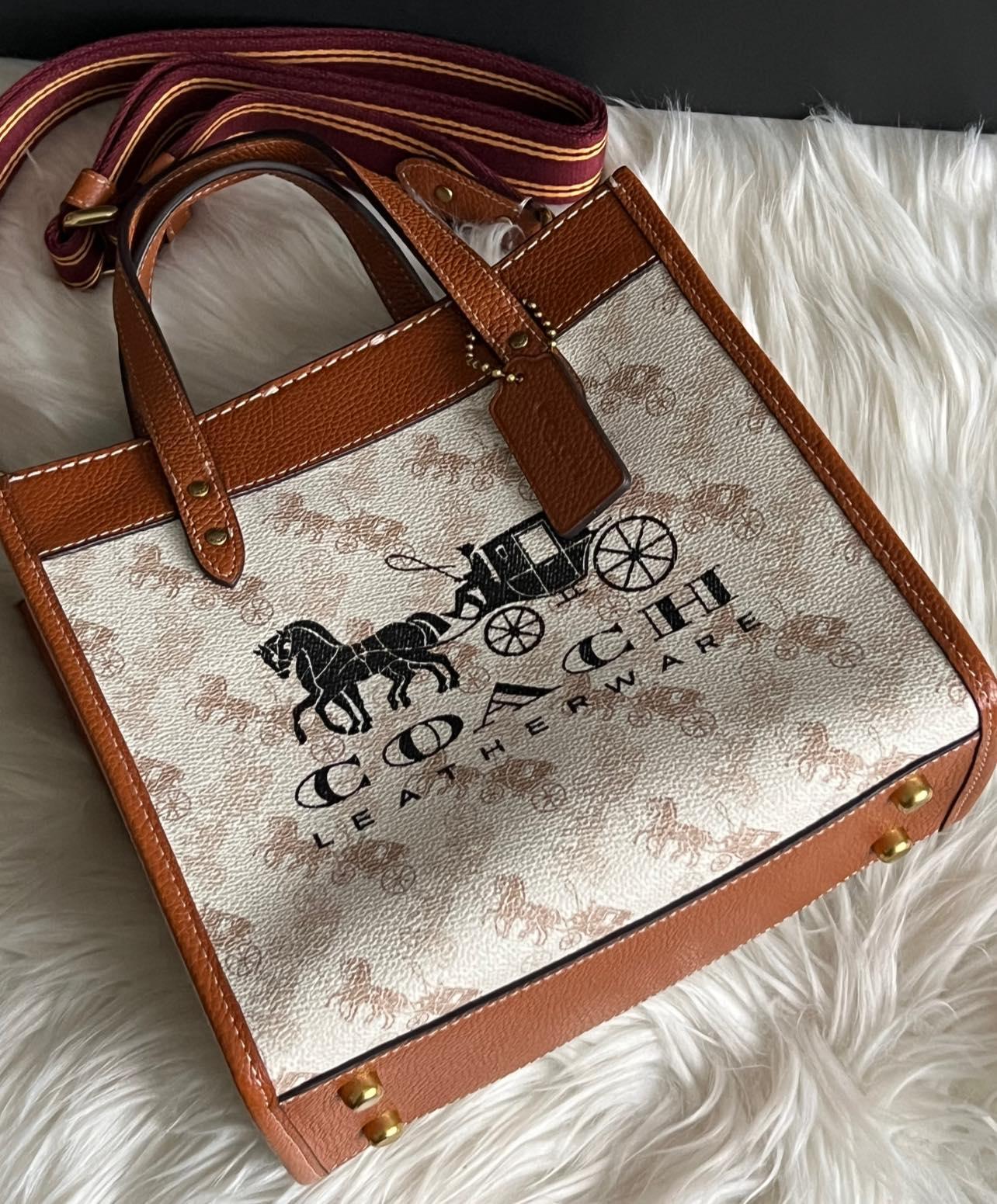 Coach Field Tote 22 with Horse and Carriage Print and Carriage Badge