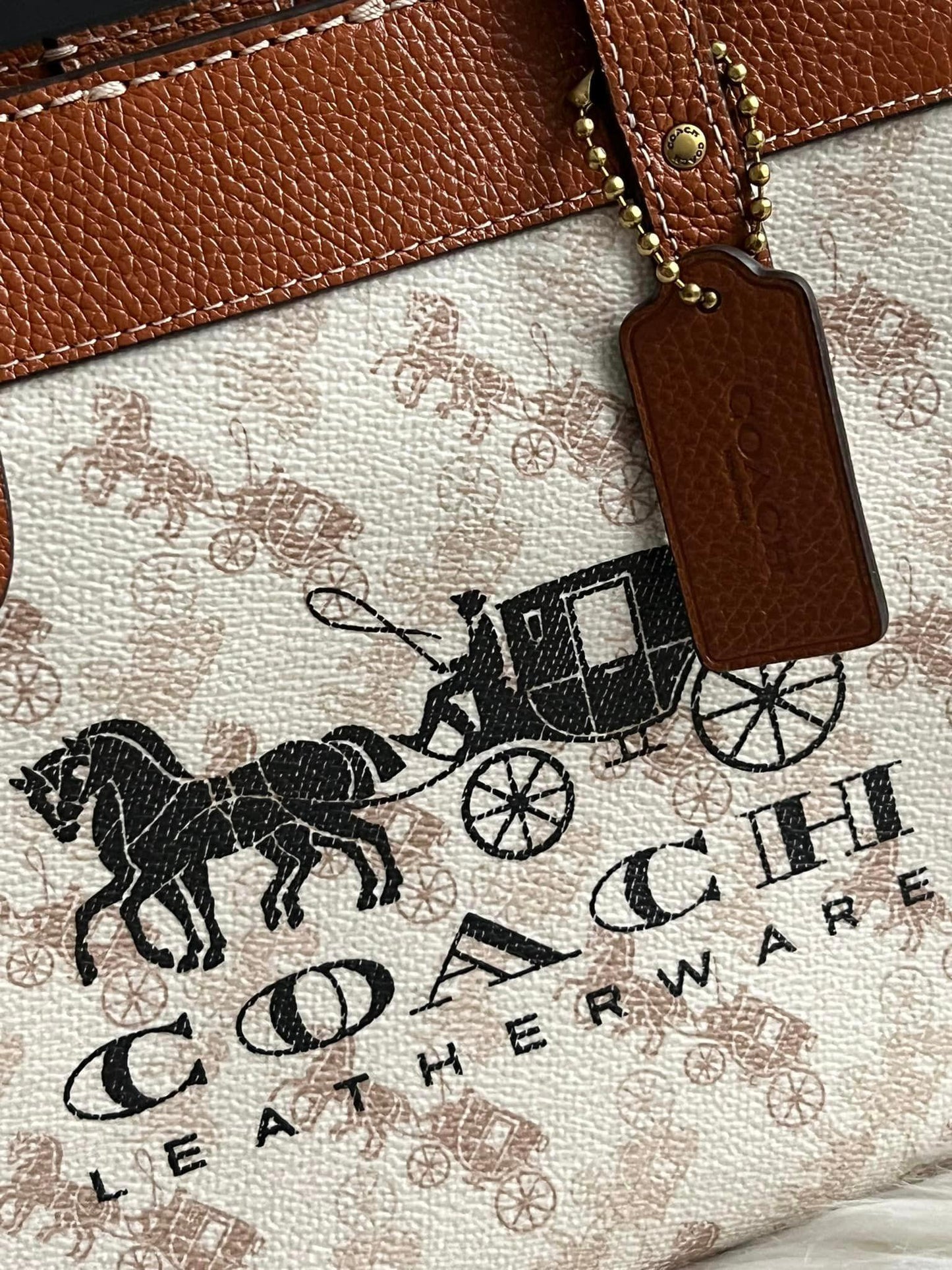 Coach Field Tote 22 with Horse and Carriage Print and Carriage Badge