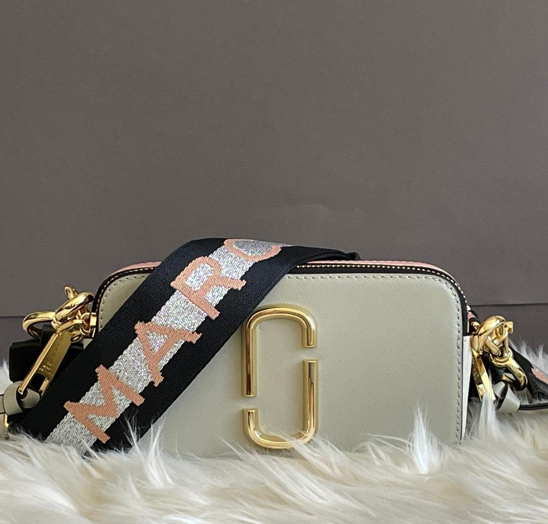 Marc Jacobs The Snapshot