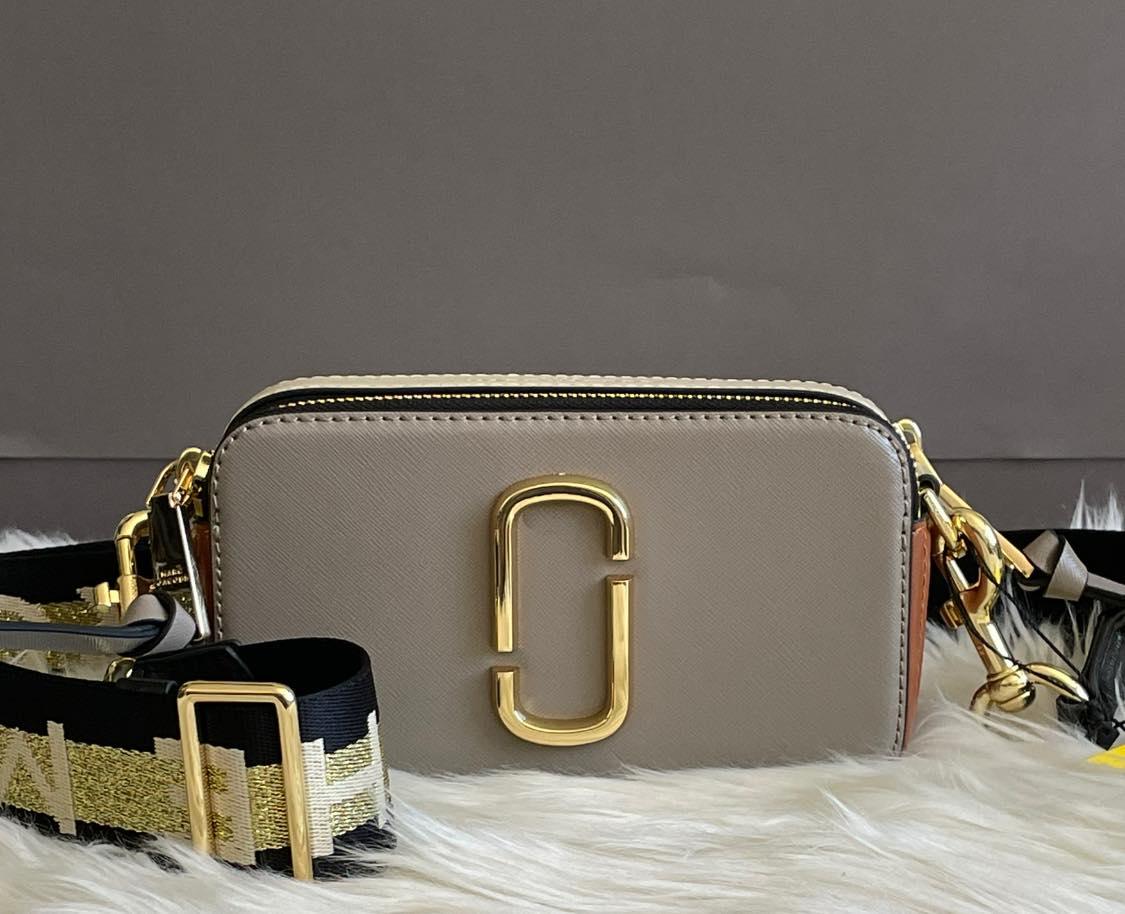 Marc Jacobs The Snapshot