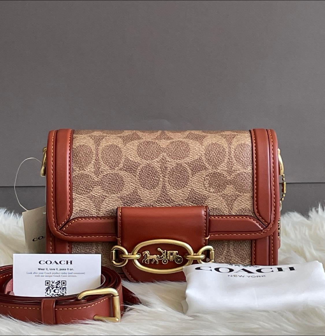 Coach Hero Crossbody in Signature Canvas