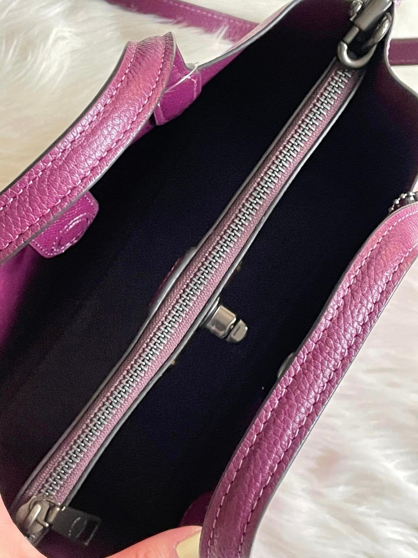 Coach Willow Tote 24 in Colorblock