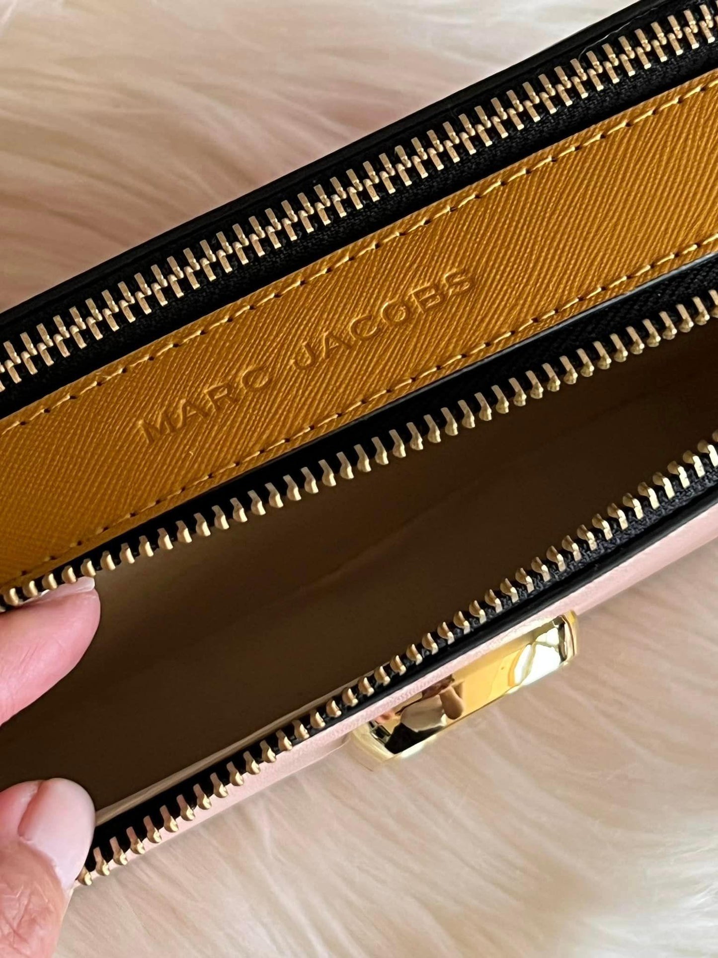 Marc Jacobs The Snapshot