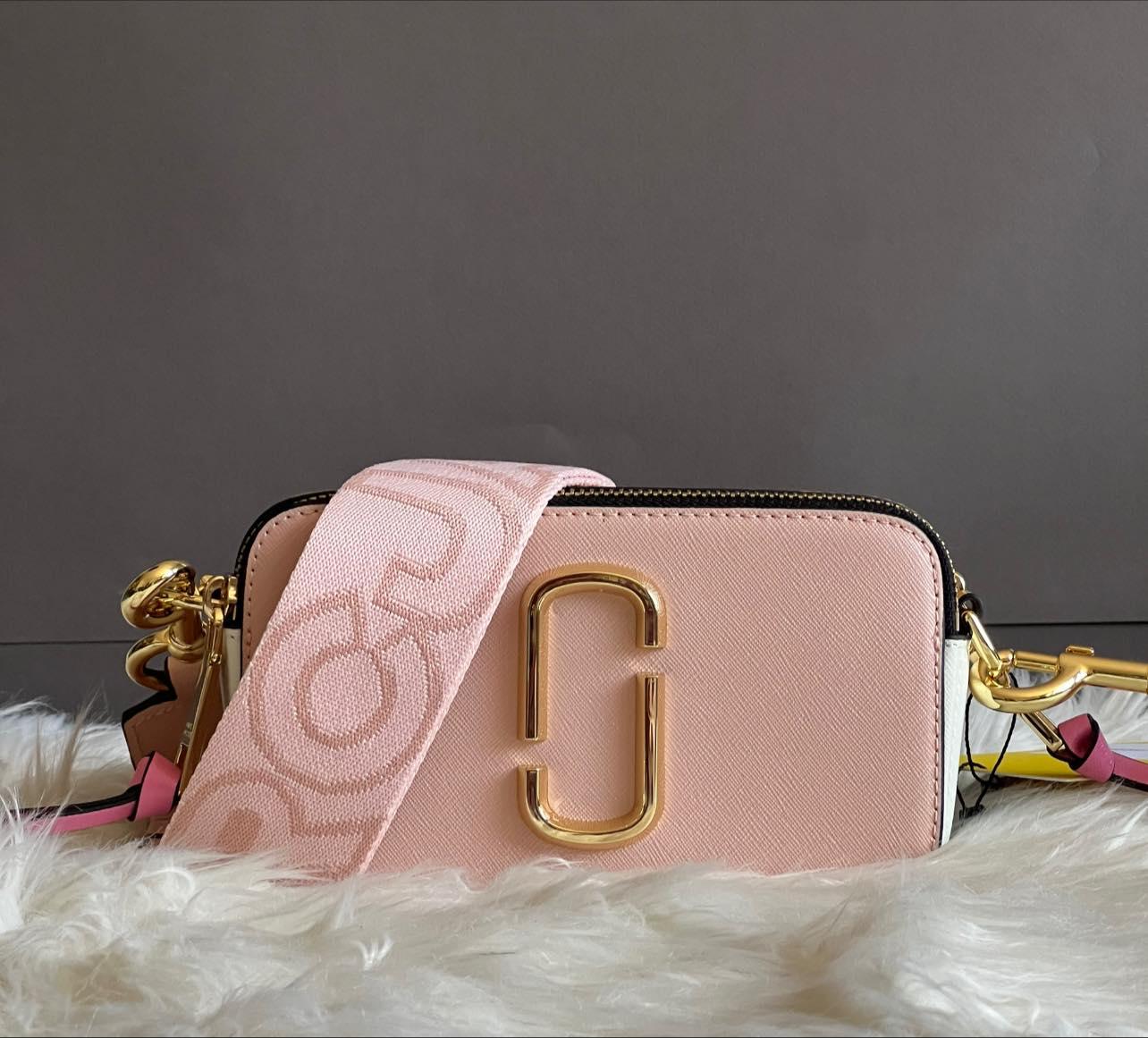 Marc Jacobs The Snapshot