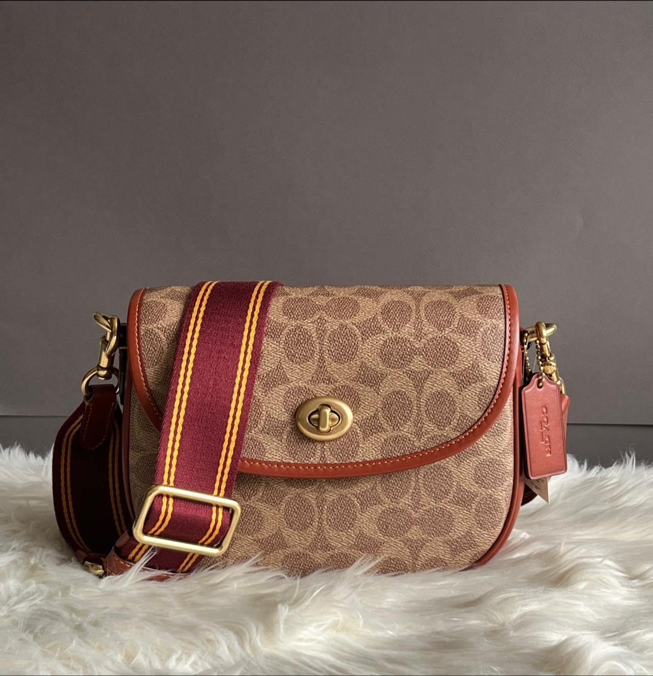 Coach Willow Saddle Bag in Signature Canvas