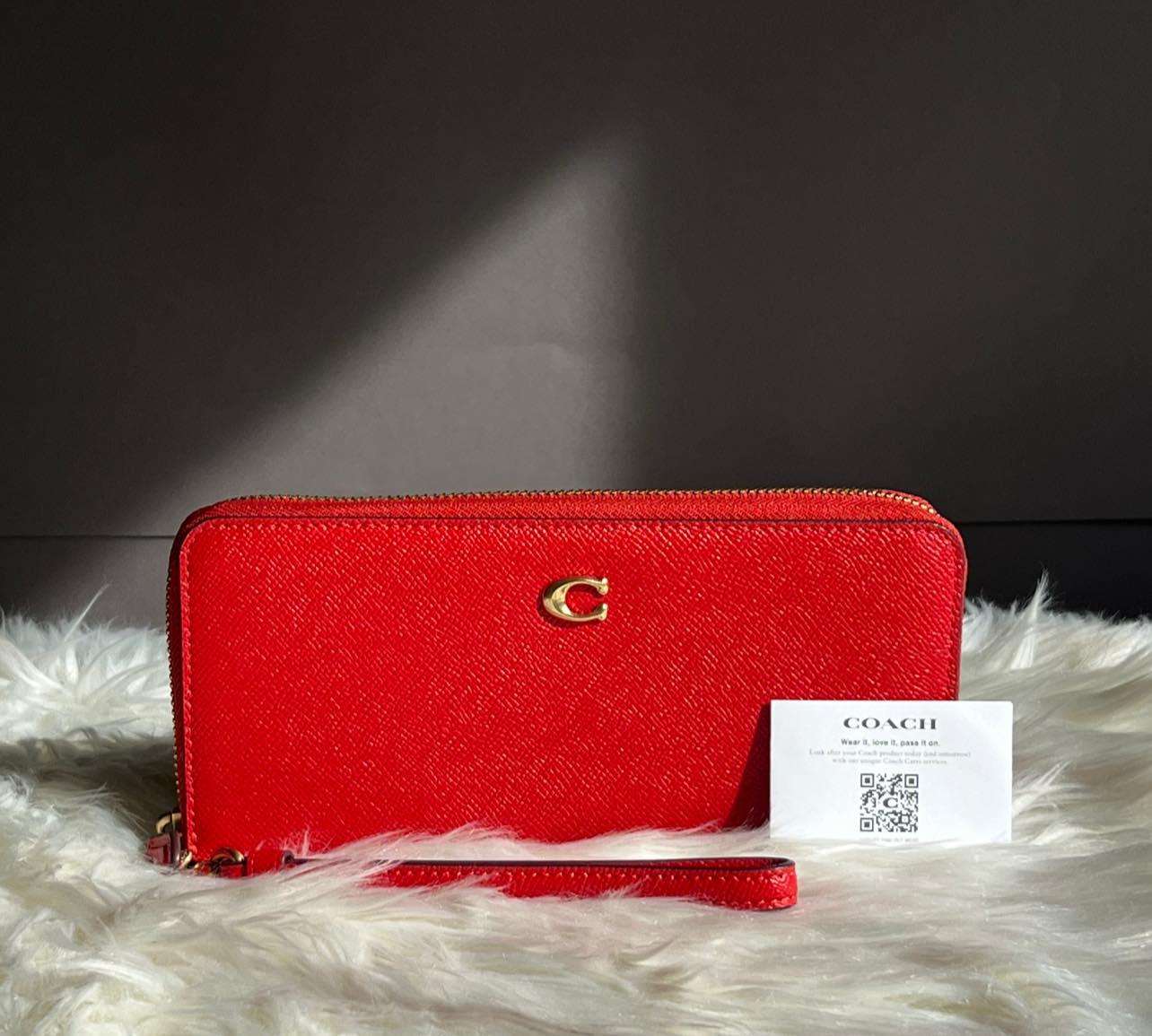 Coach Continental Wallet