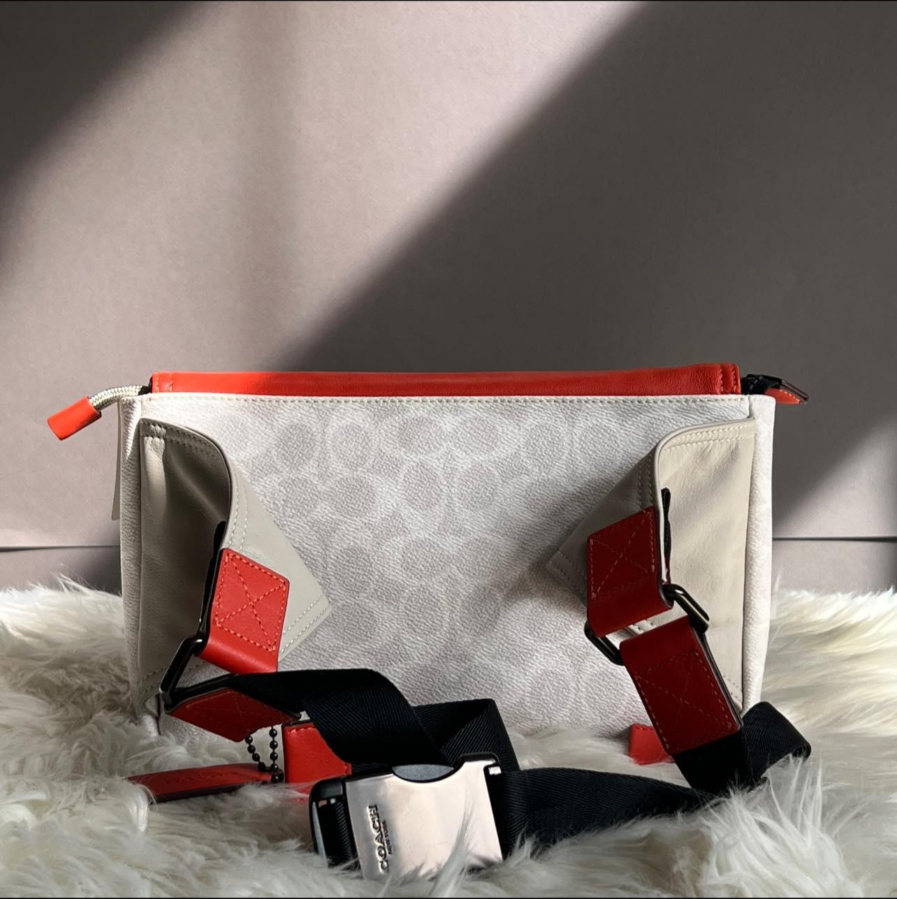 Coach Pacer Belt Bag in Signature Canvas with Coach Patch