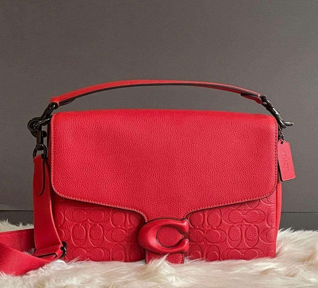 Coach Soft Tabby Messenger in Signature Leather
