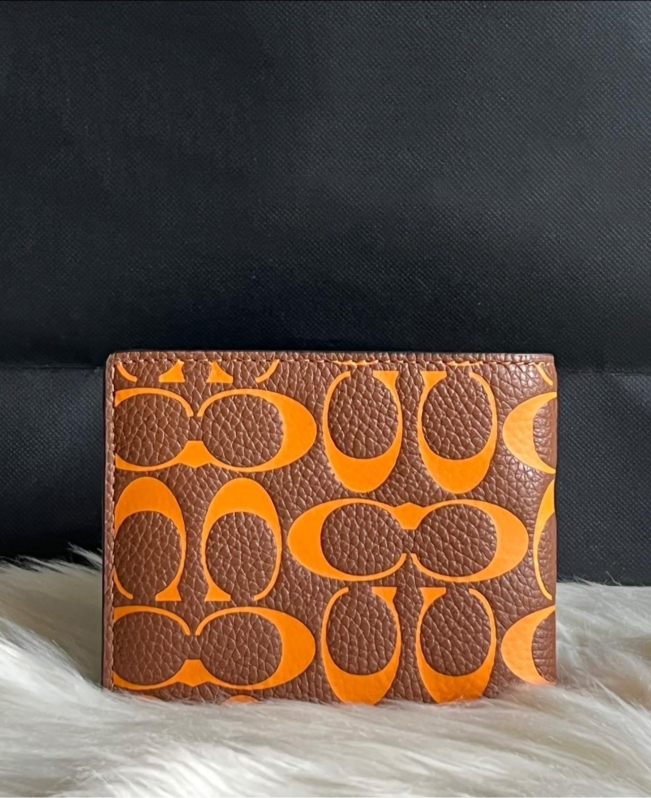 Coach Men’s 3-in-1 Wallet in Signature Leather
