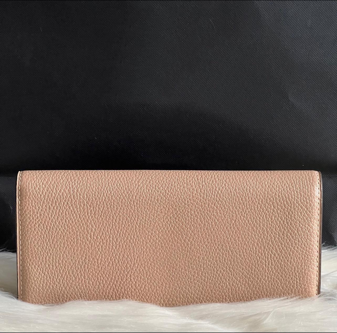 Coach Tabby Long Wallet