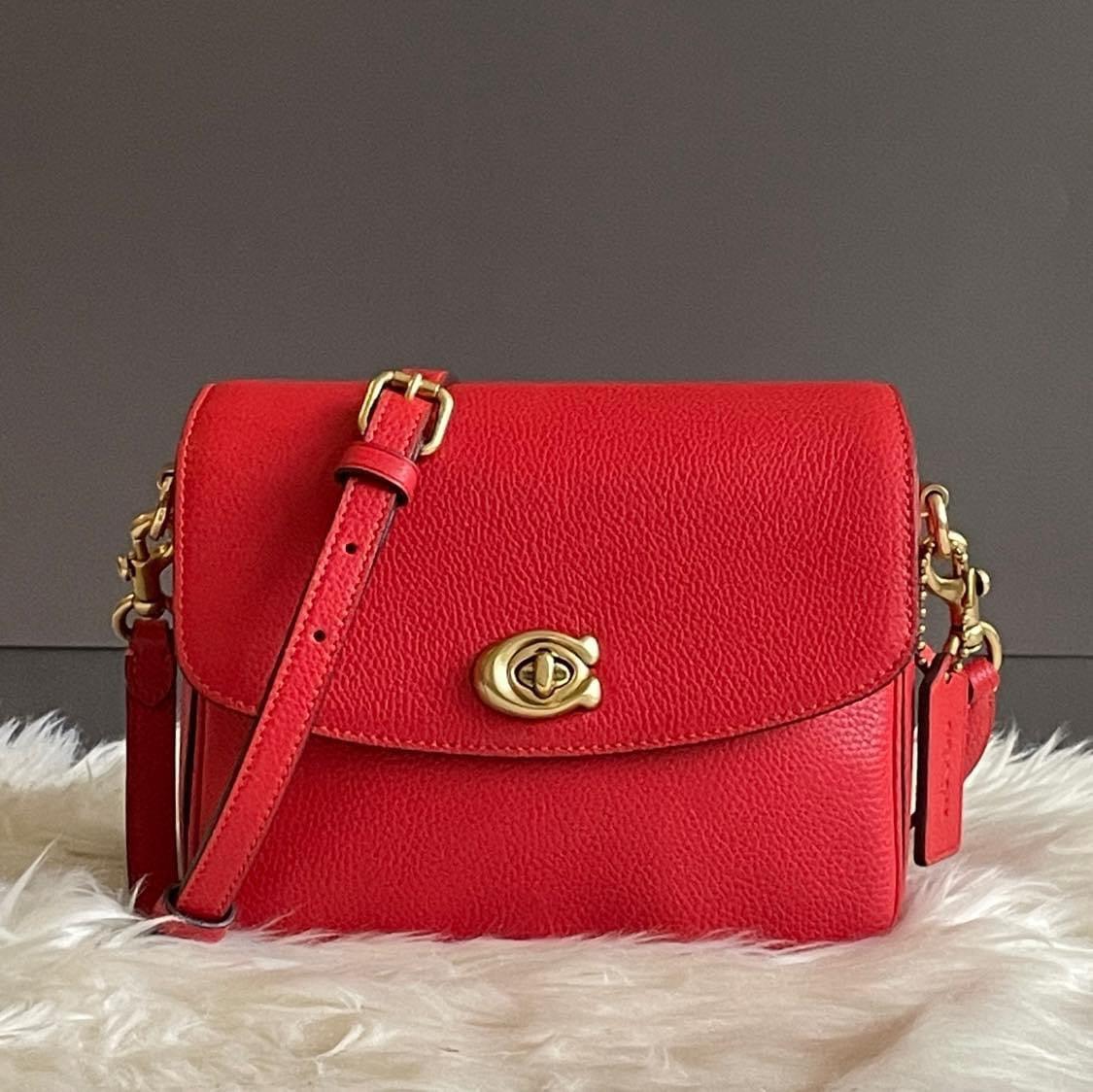 Coach Cassie Crossbody 19
