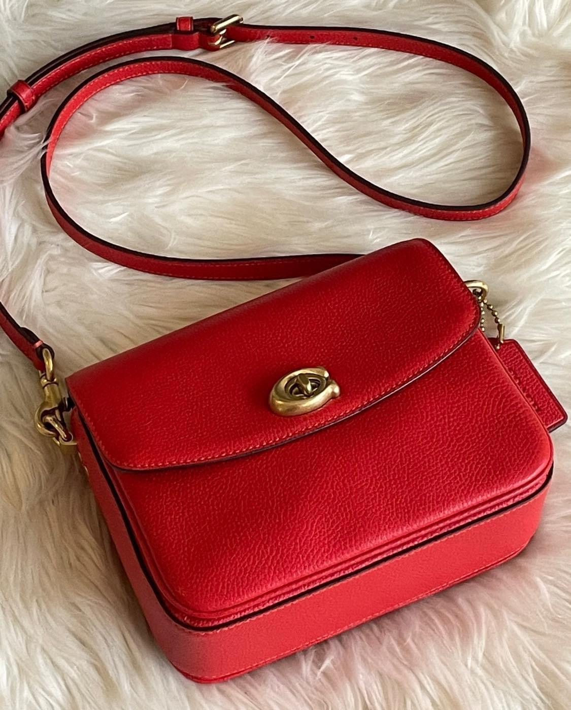Coach Cassie Crossbody 19