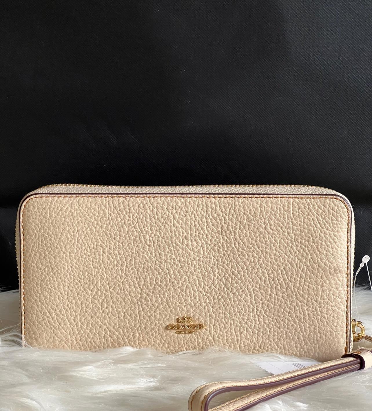 Coach X Peanuts Long Zip Around Wallet with Snoopy and Friends