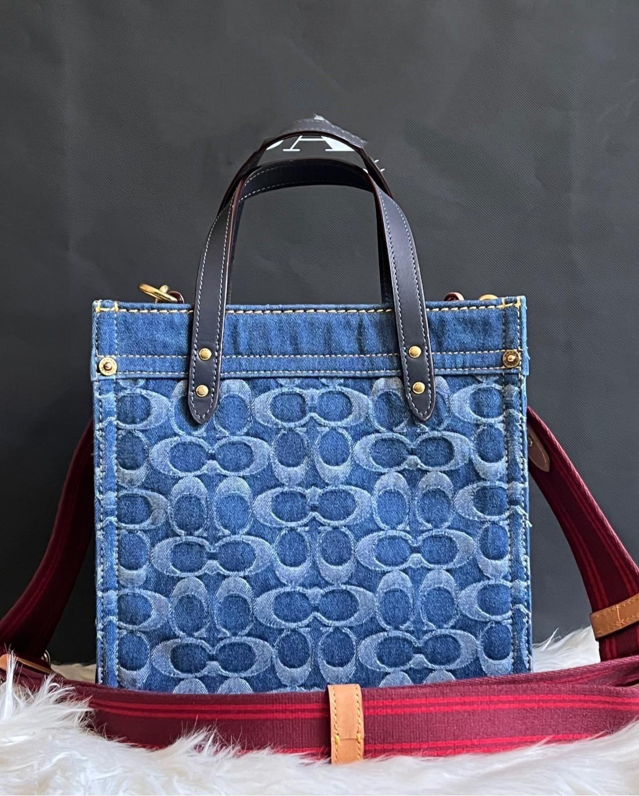 Coach Field Tote 22 in Signature Denim