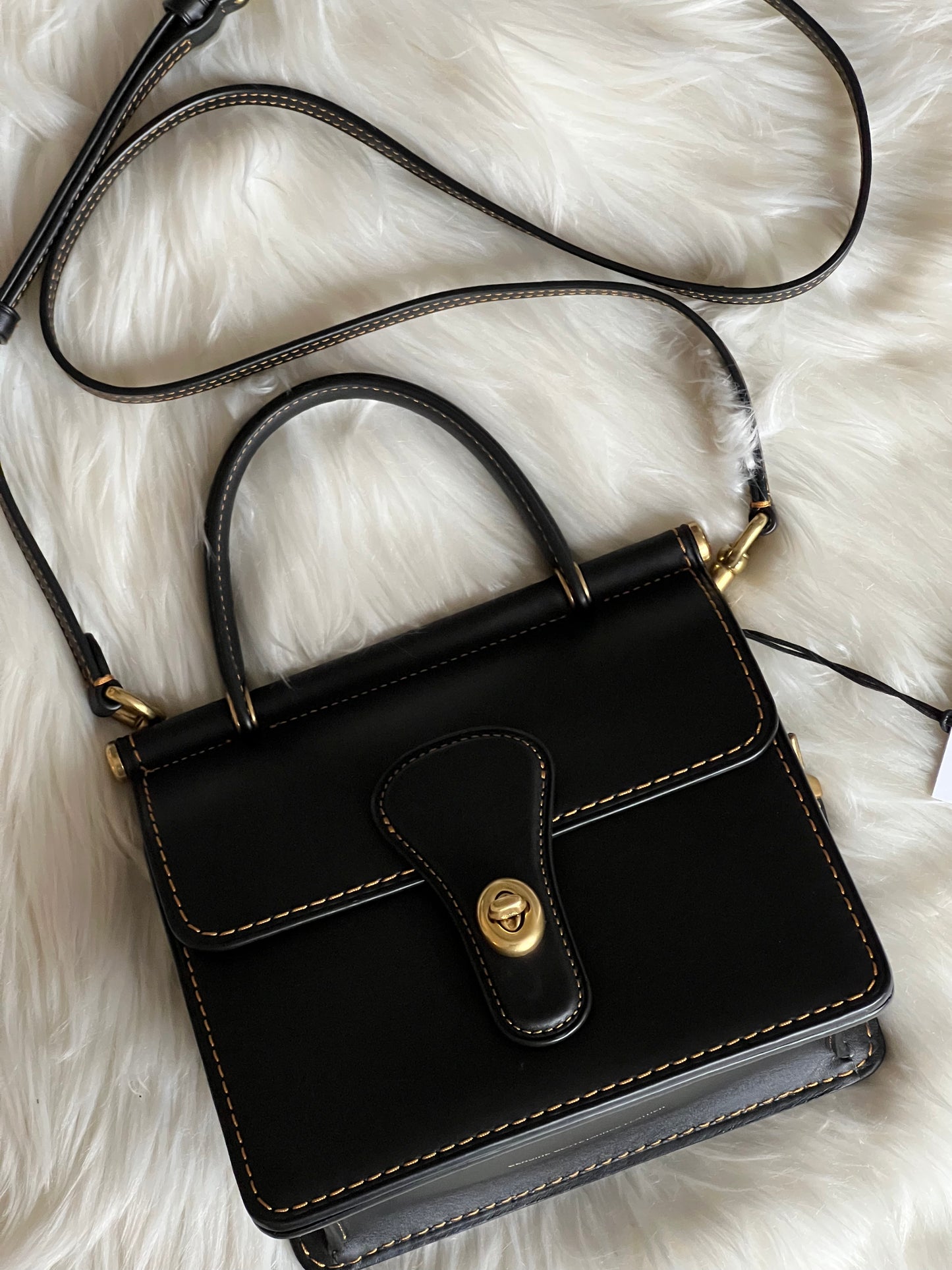 Coach Willis Top Handle 18