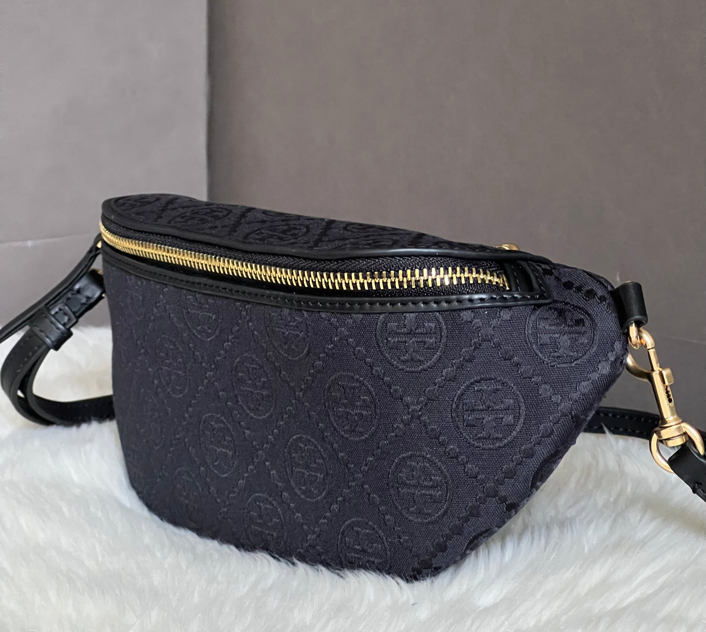 Tory BurchT Monogram Belt Bag