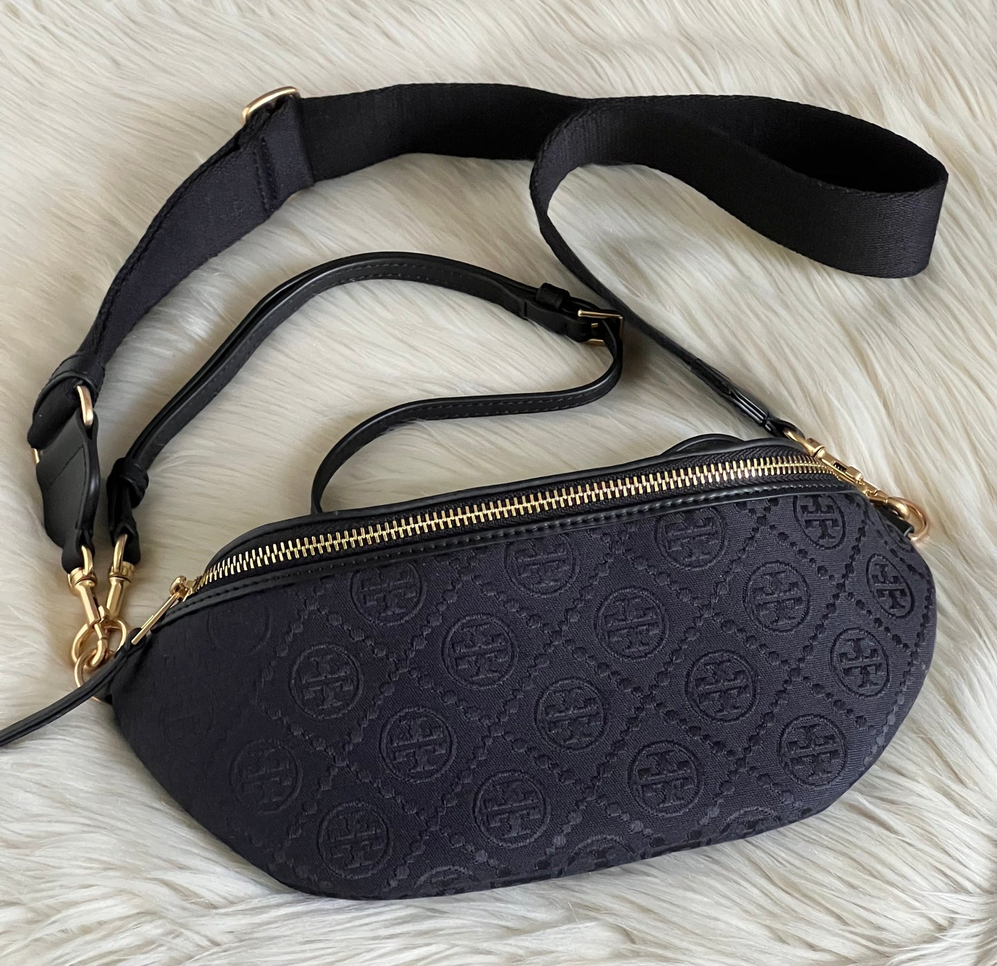 Tory BurchT Monogram Belt Bag