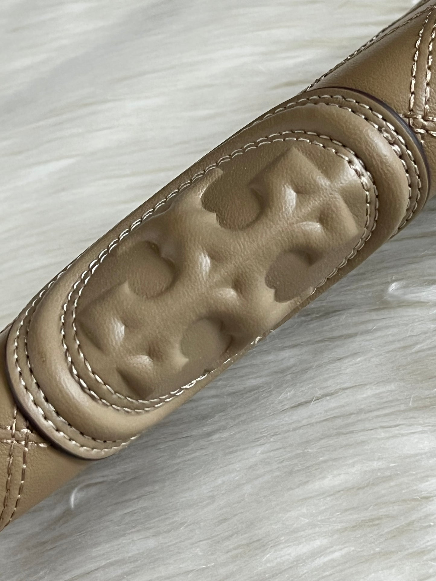 Tory Burch Fleming Soft Zip Continental Wallet