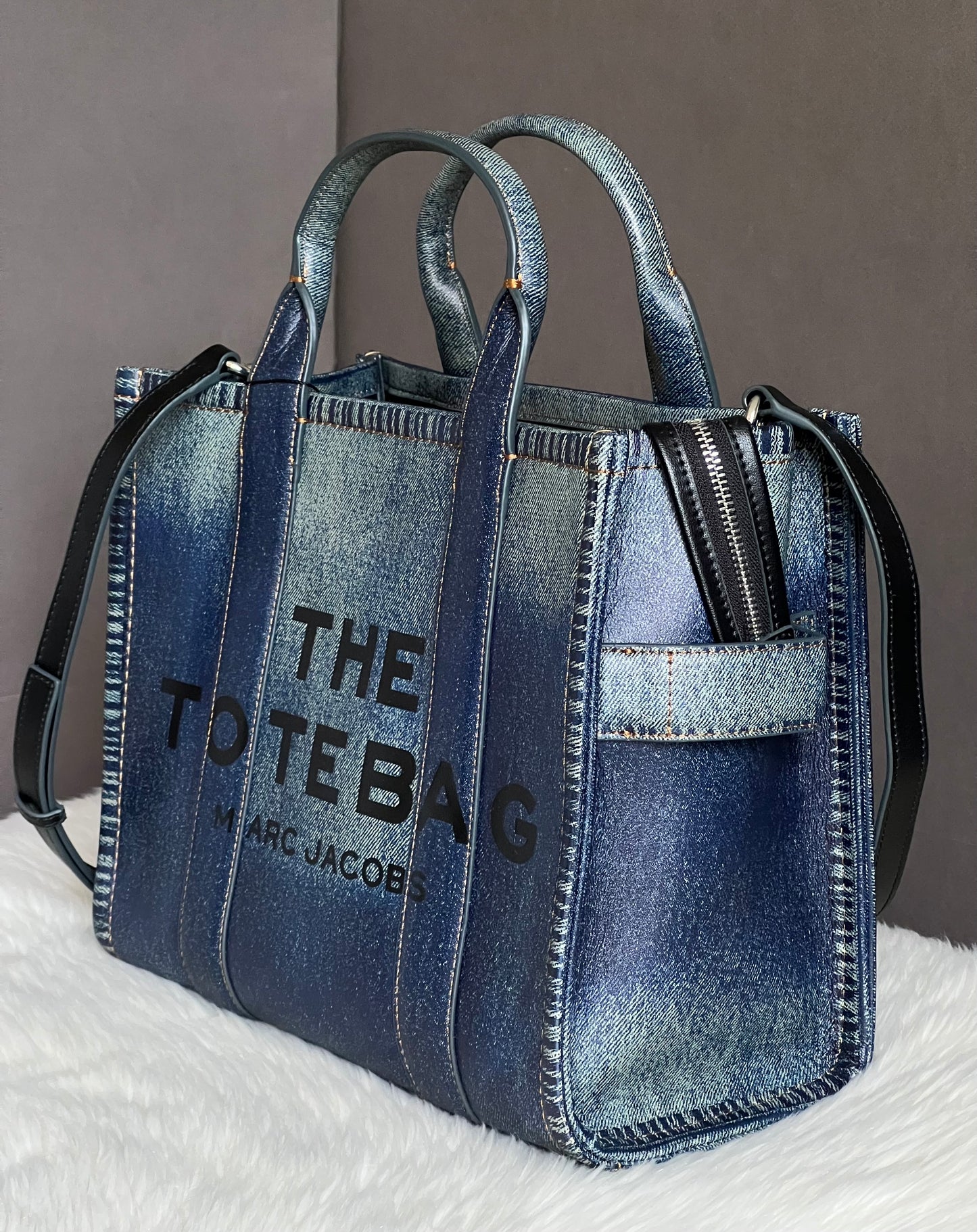 Marc Jacobs The Denim-Printed Leather Medium Tote Bag