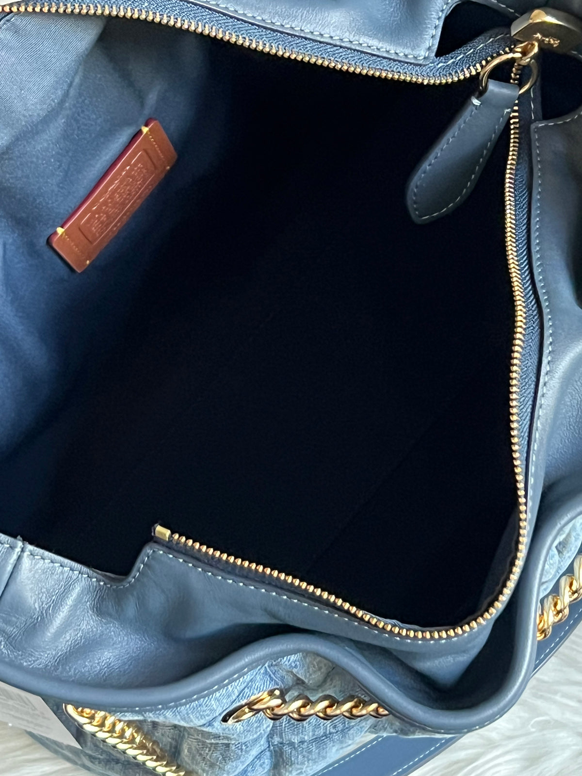 Coach Evelyn Large Shoulder Bag