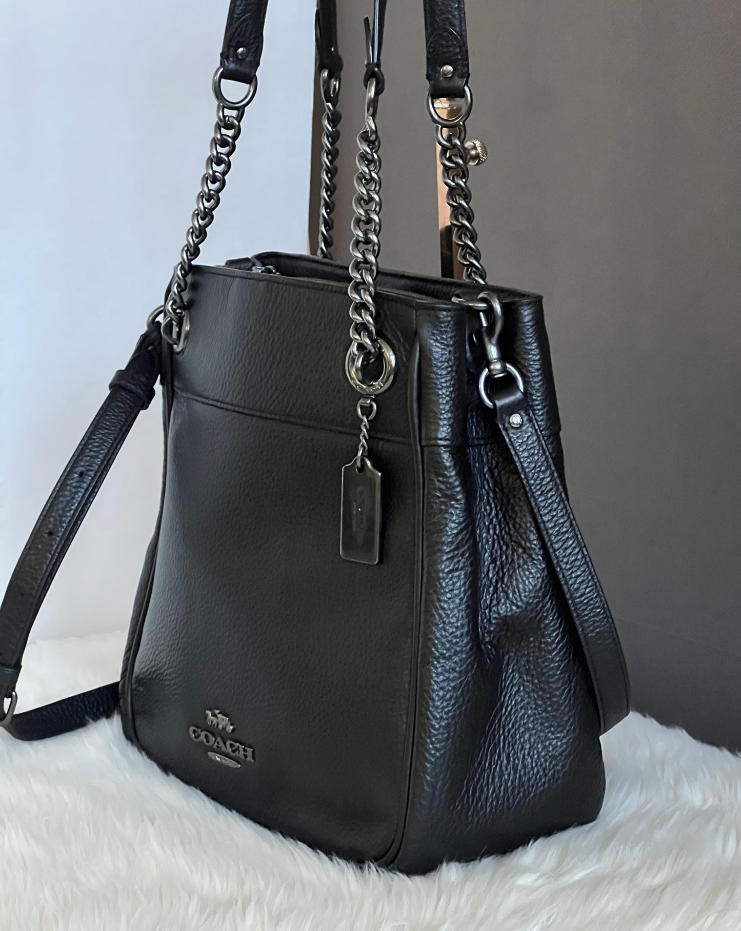 Coach Cammie Chain Bucket Bag