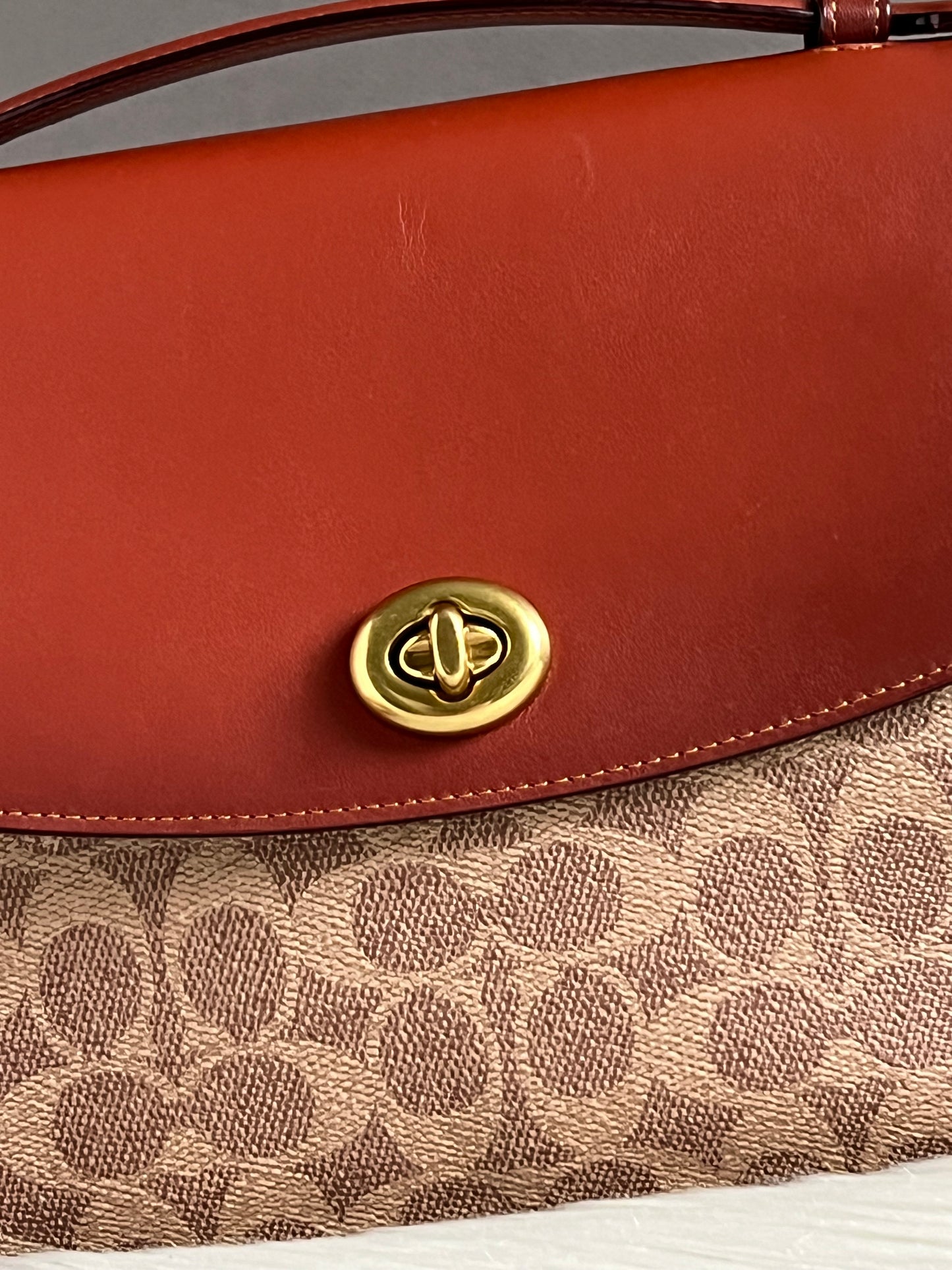 Coach Cassie Crossbody In Signature Canvas