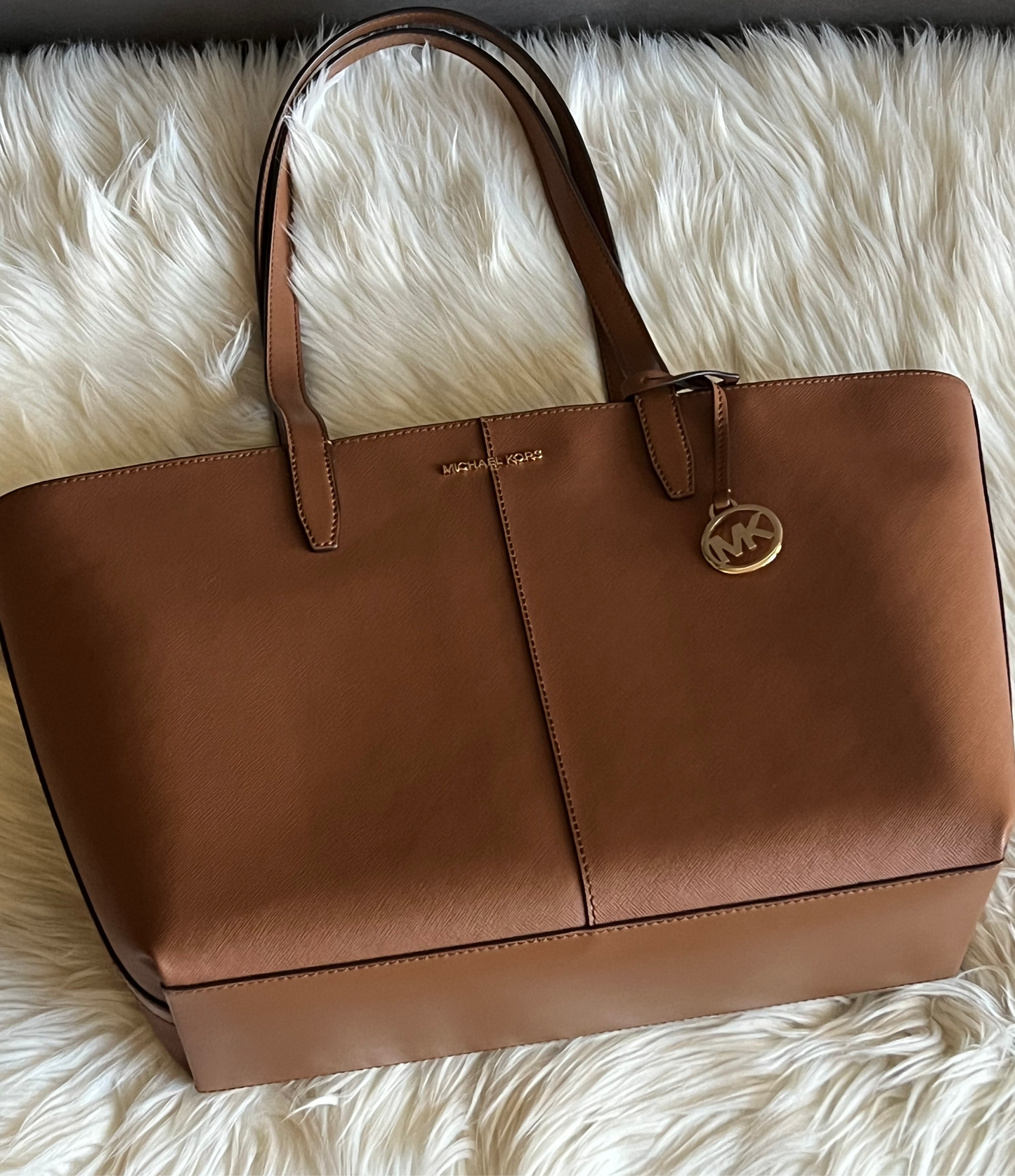 Michael Kors Jet Set Medium Tote Bag