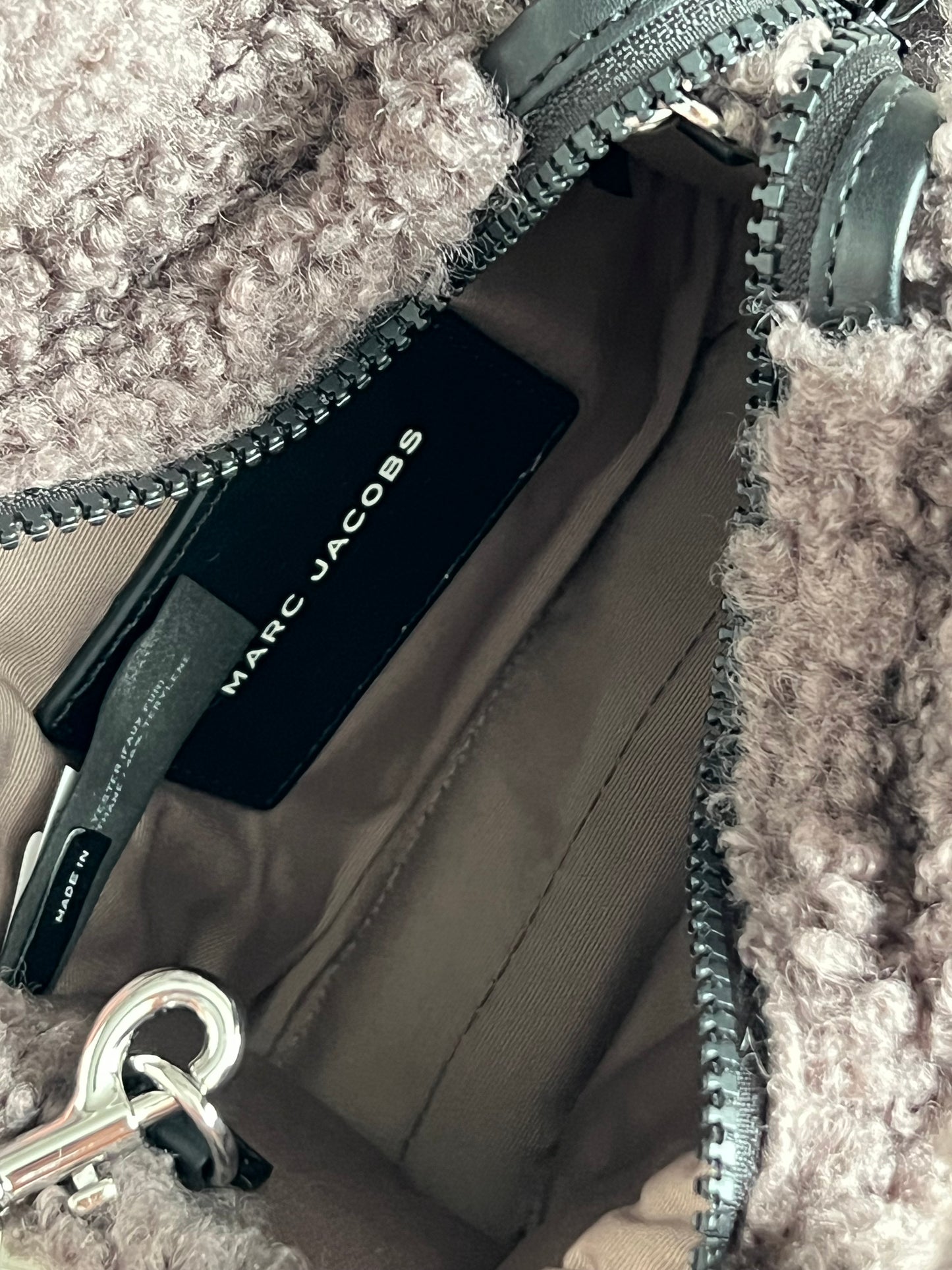 Marc Jacobs The Teddy Crossbody Tote Bag