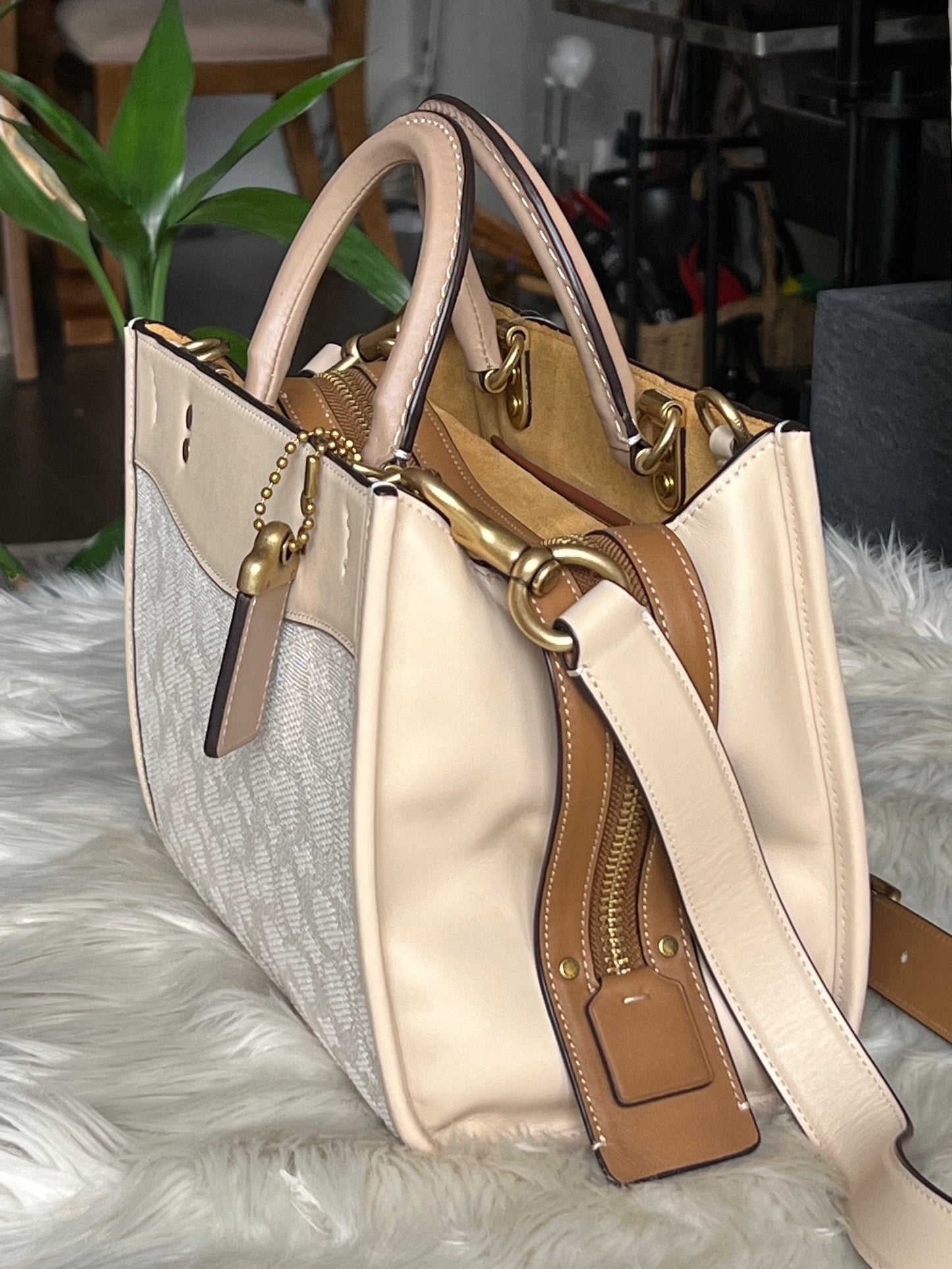 Coach Rogue 25 In Signature Textile Jacquard