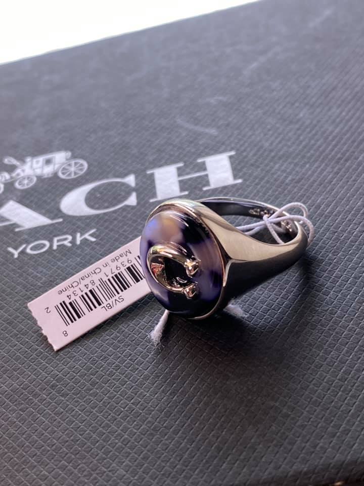 Coach Sculpted Signature Signet Ring