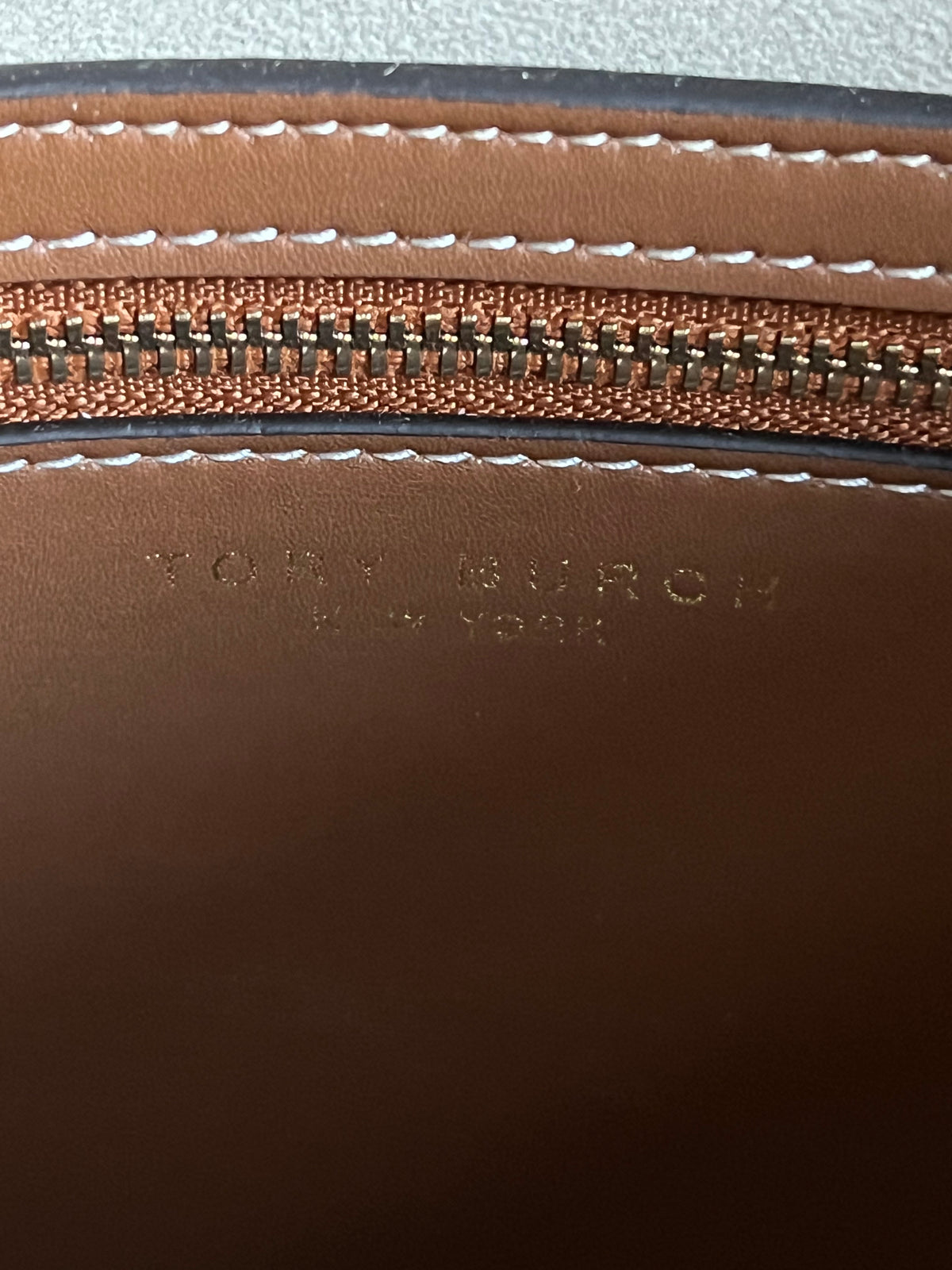 Tory Burch Lee Radziwill Bucket Bag