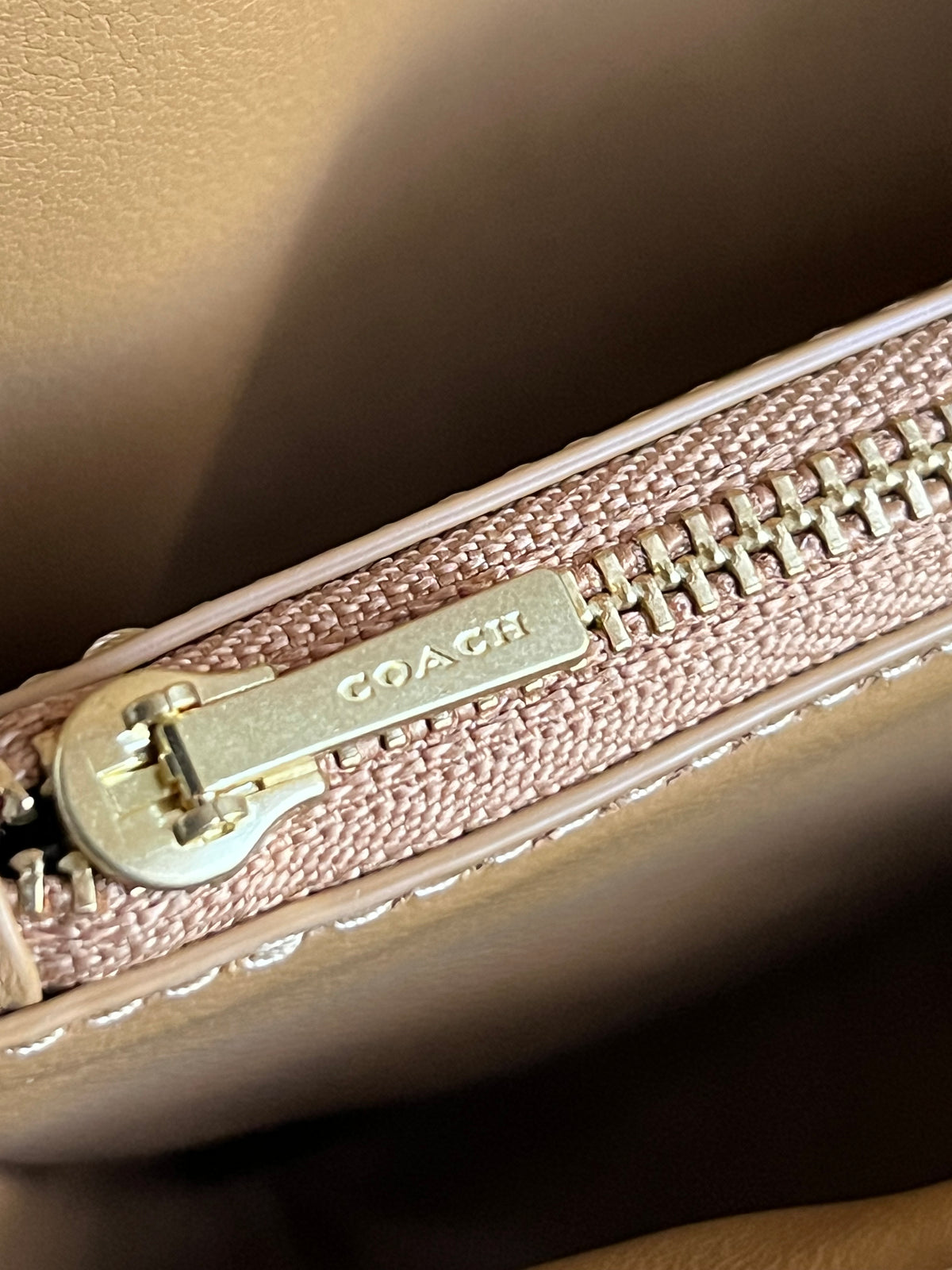 Coach Tabby Shoulder Bag 26