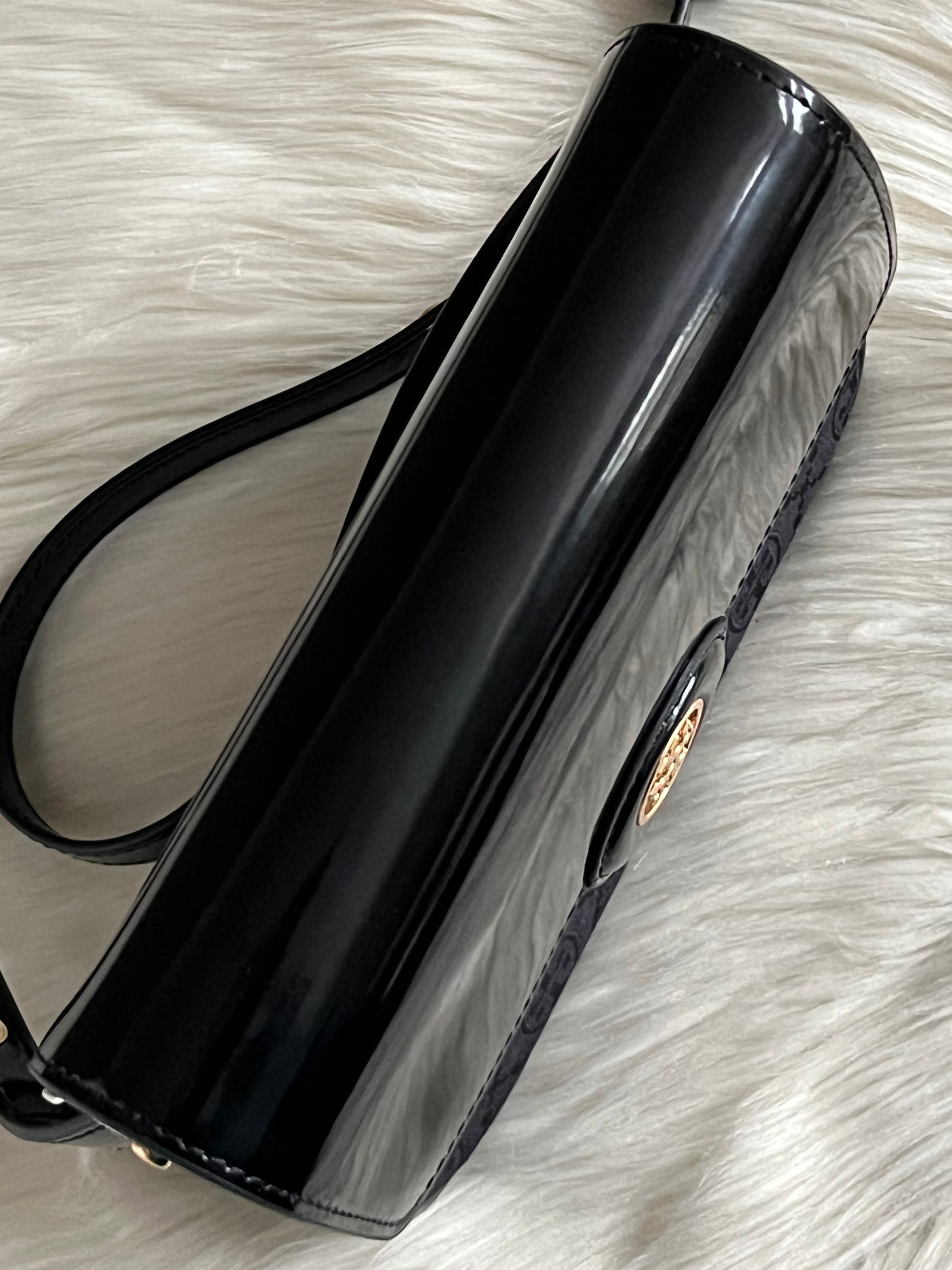 Tory Burch T Monogram Robinson Convertible Shoulder Bag