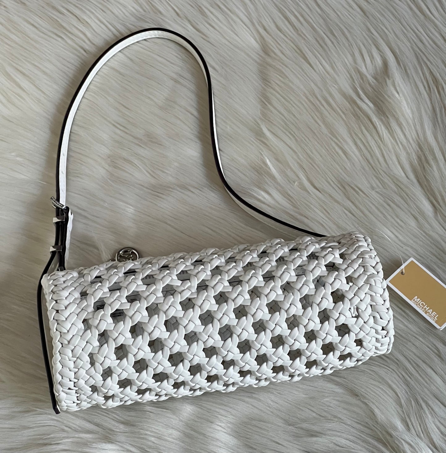 Michael Kors Izzy Small Crocheted Barrel Pochette