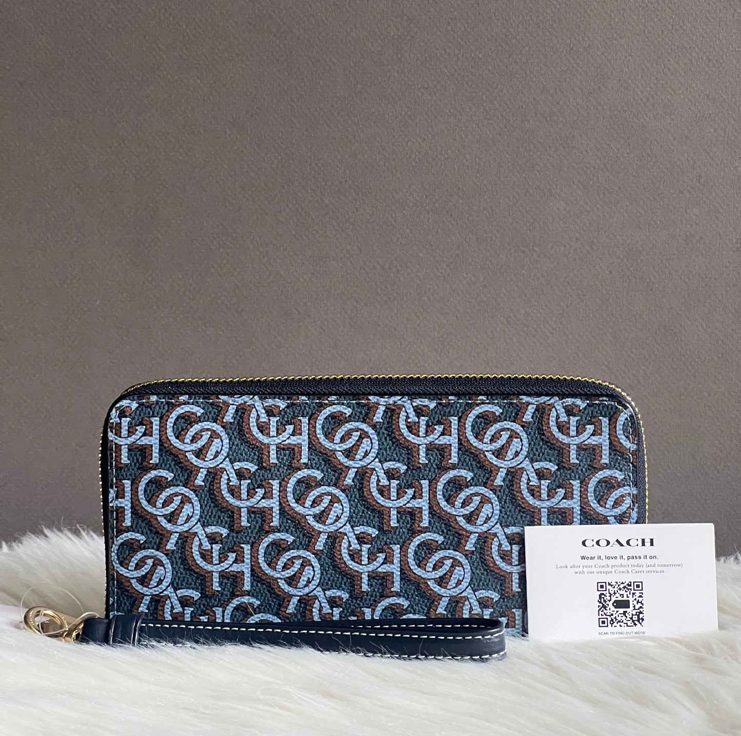 Coach Long Zip Around Wallet With Coach Monogram Print