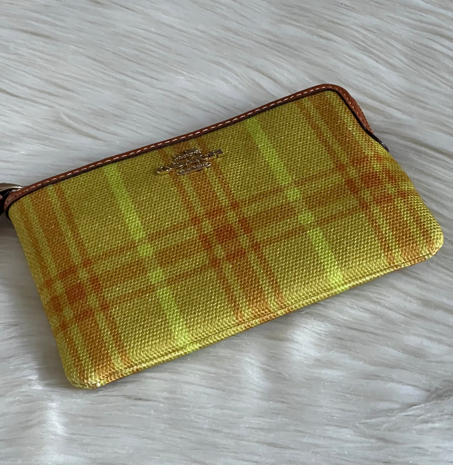 Coach Corner Zip Wristlet In Regenerative Cotton With Plaid Print