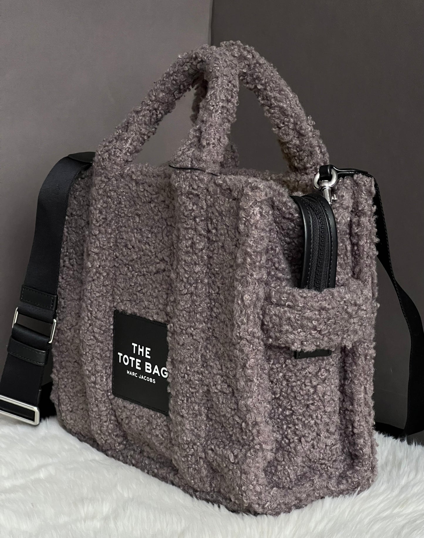 Marc Jacobs The Teddy Medium Tote Bag