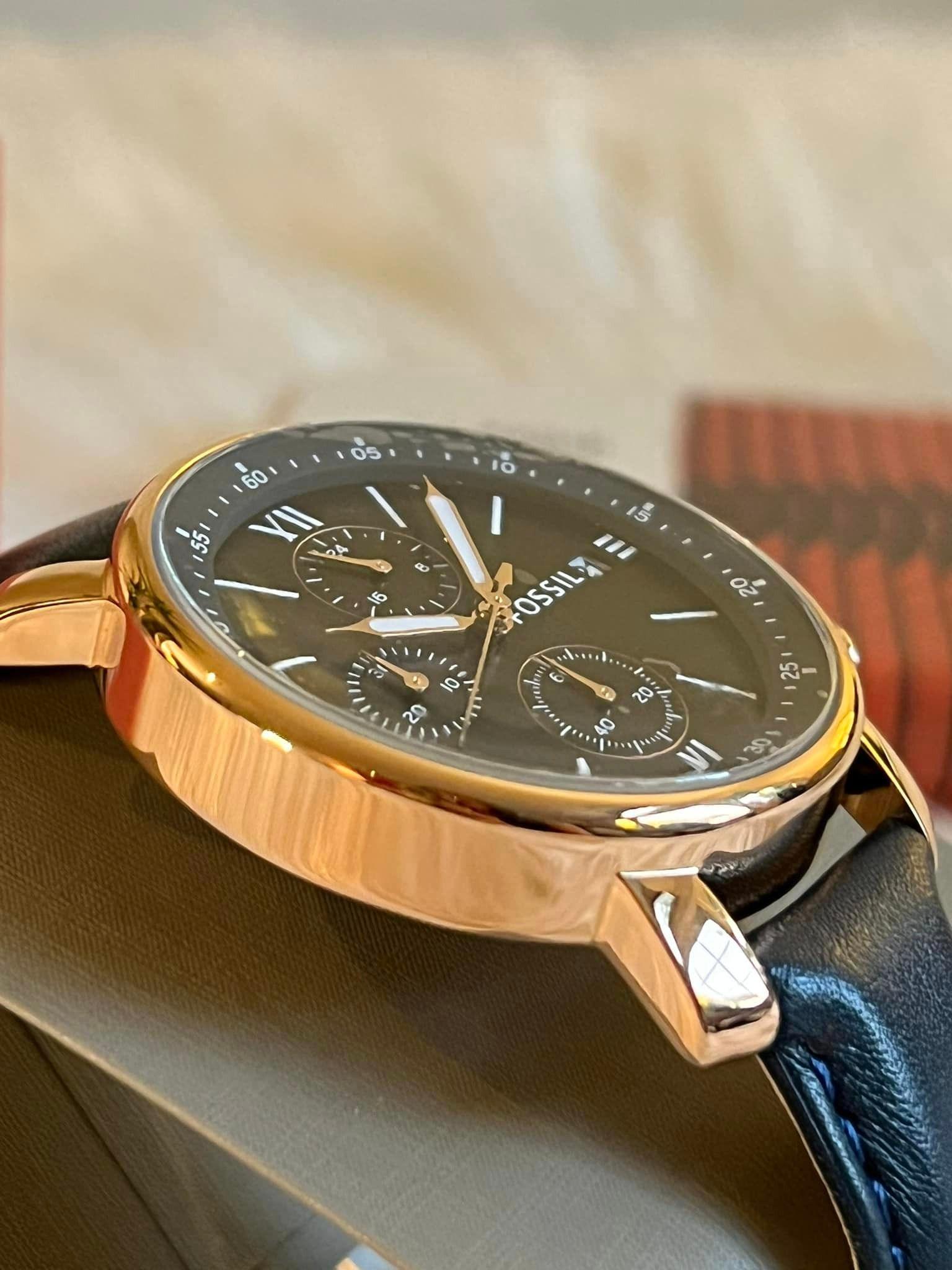 Fossil rhett chronograph navy best sale leather watch