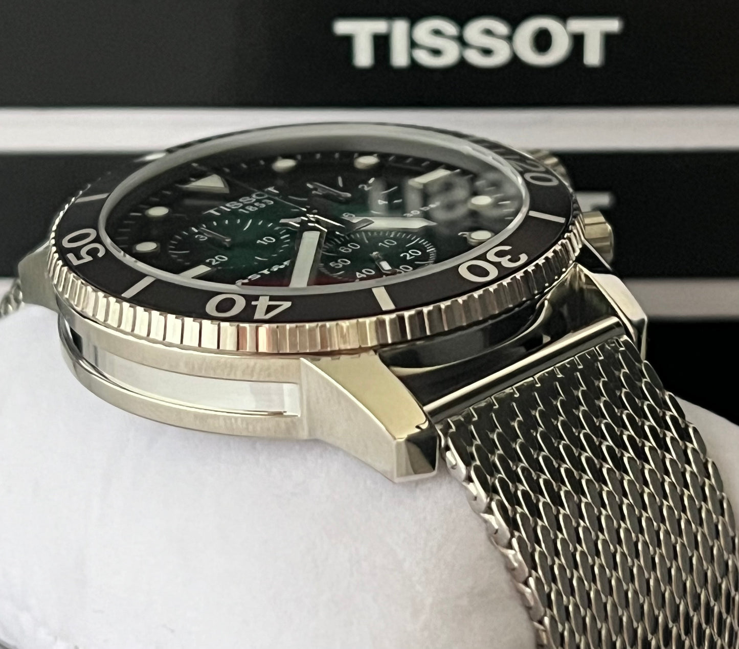 Tissot Men’s Seastar 1000 Quartz Chronograph Watch