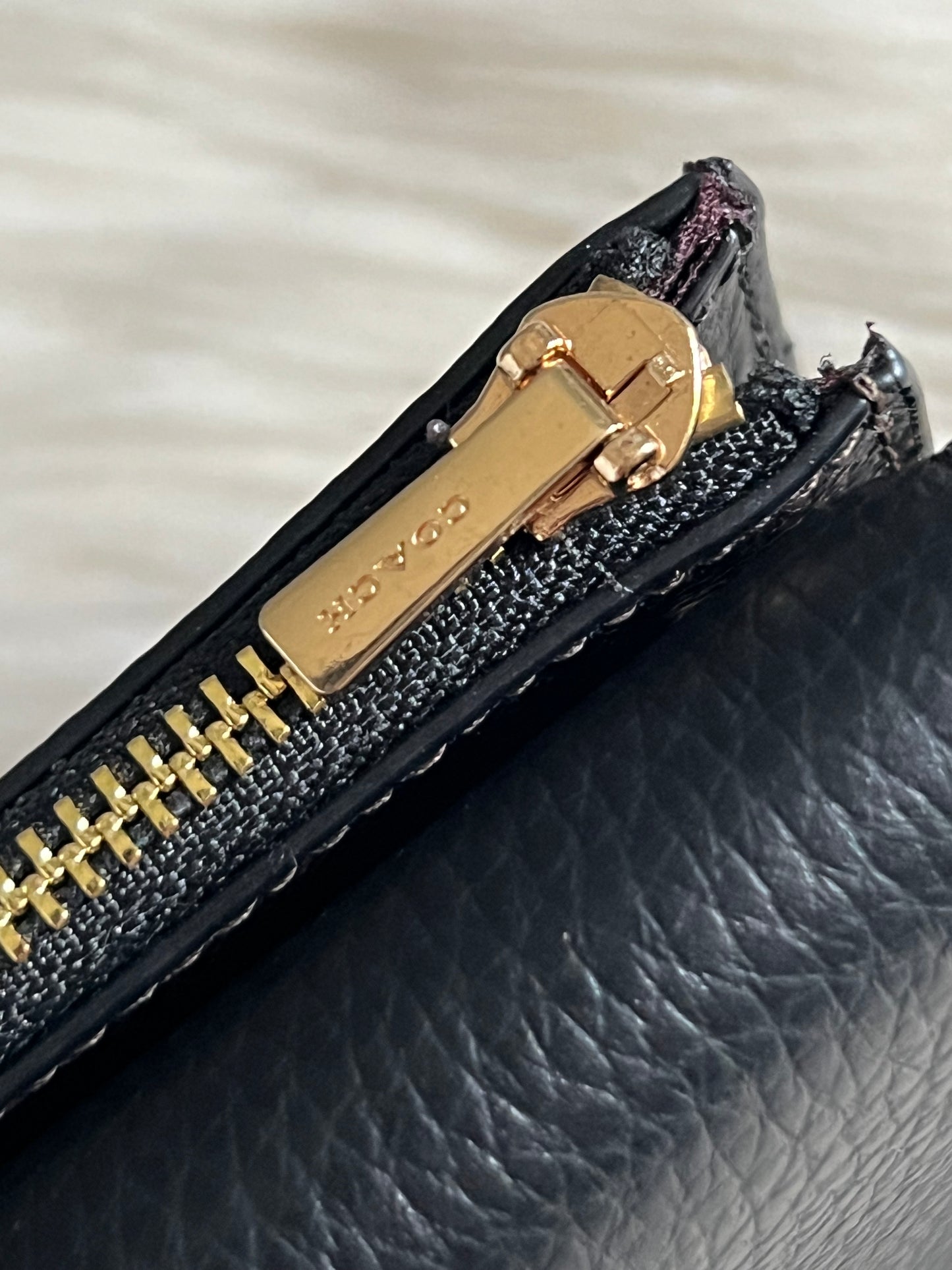 Coach Card Holder Wallet In Signature Canvas