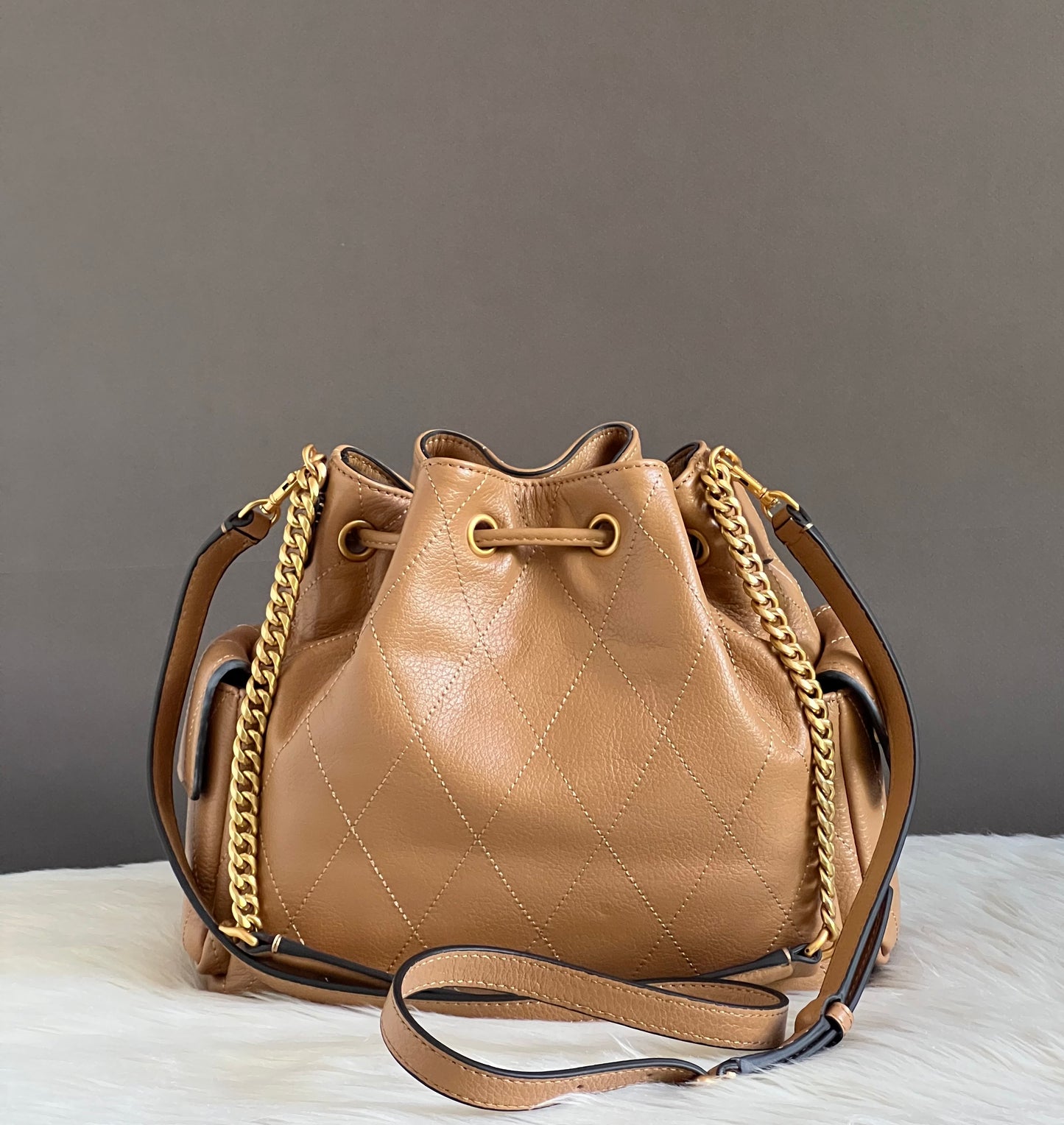 Tory Burch Charlie Quilted Drawstring Shoulder Bag