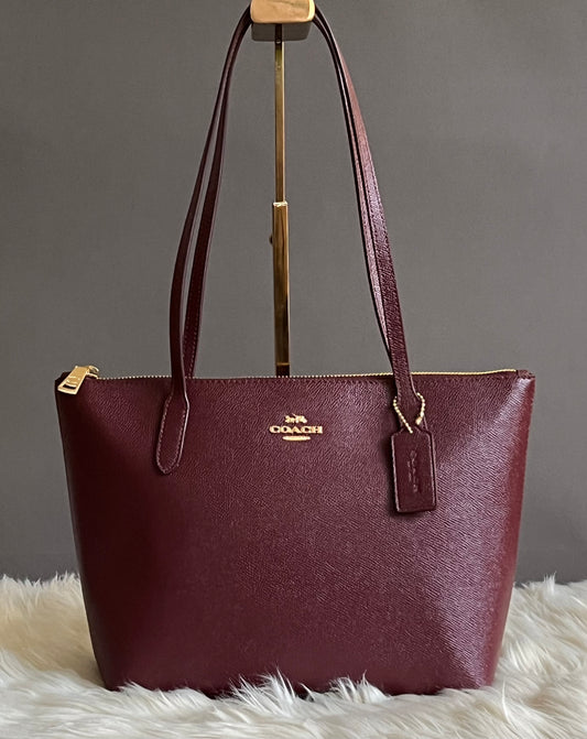 Coach Fiona Zip Tote Bag