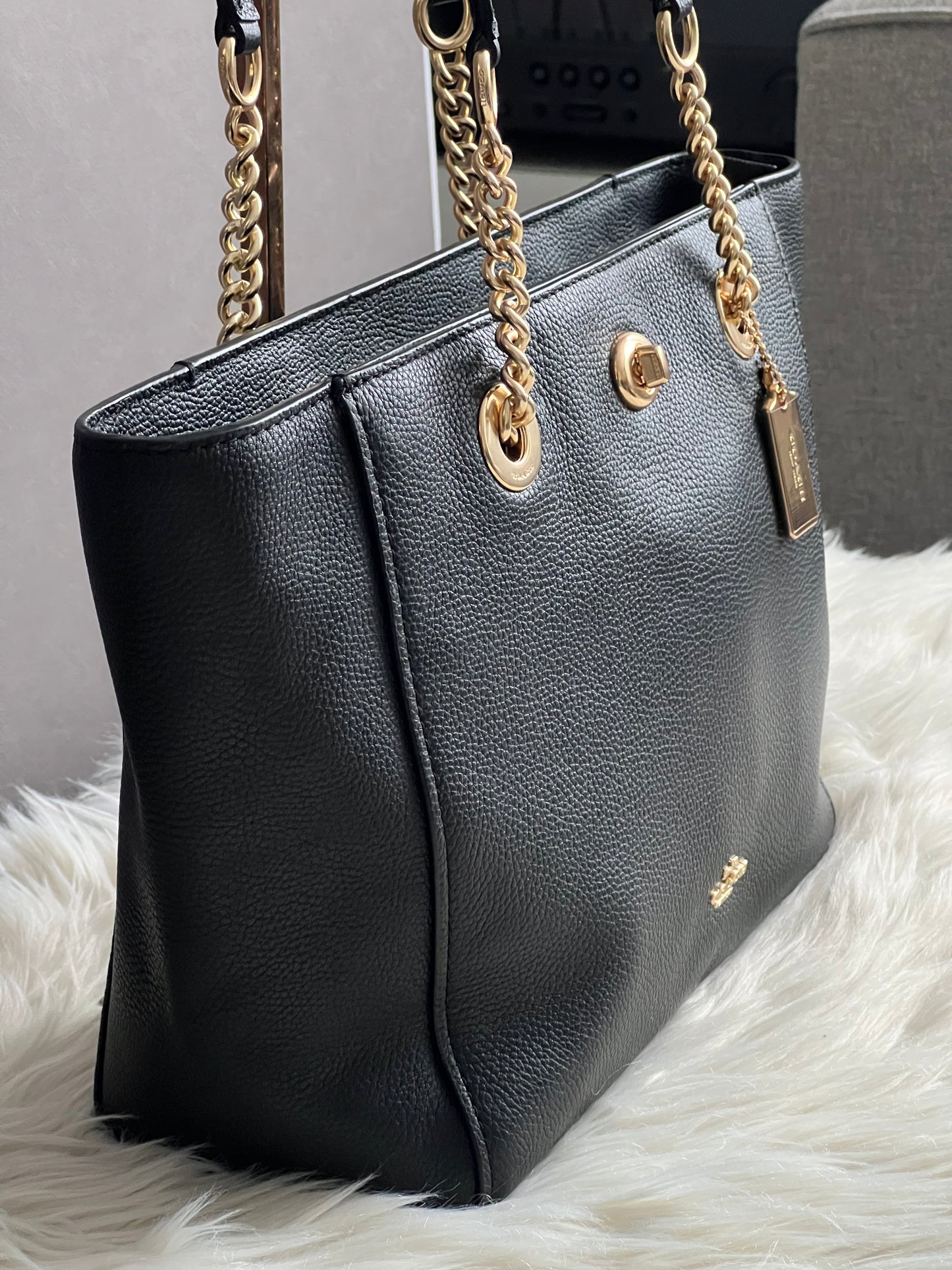 Coach Turnlock Chain Tote 27