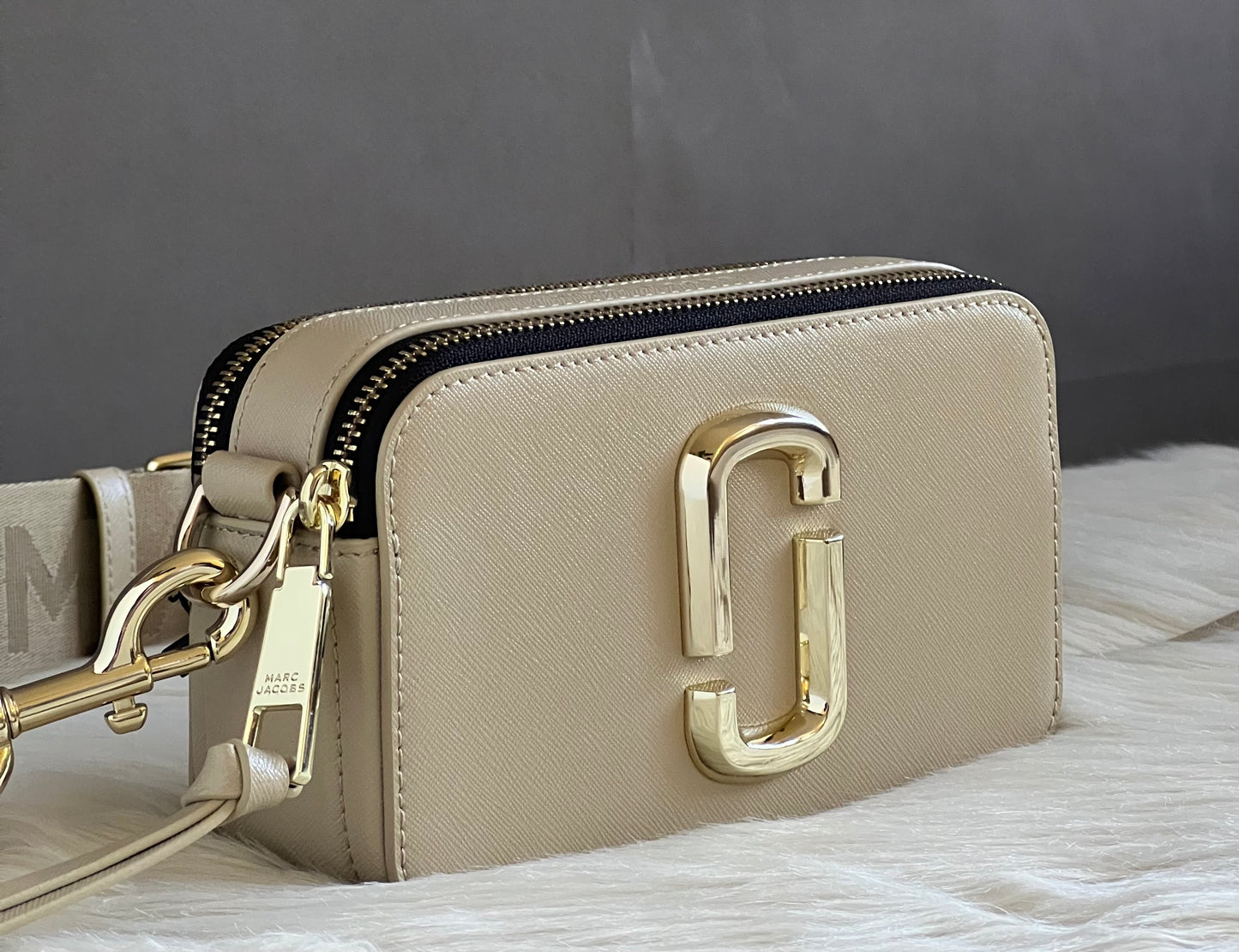 Marc Jacobs The Snapshot