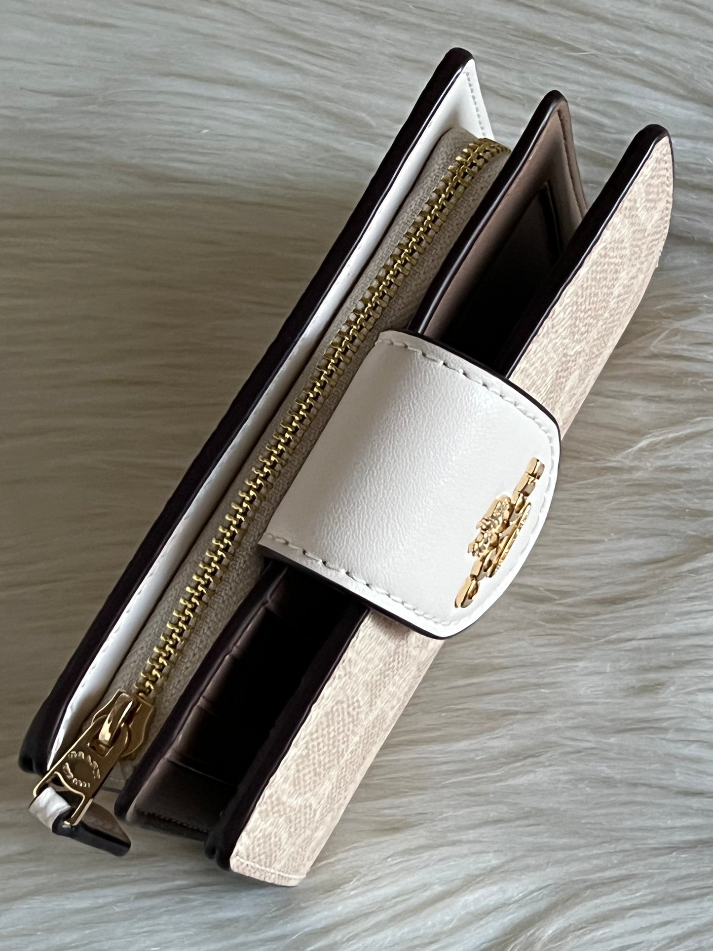 Coach Phone Wallet In Signature Canvas