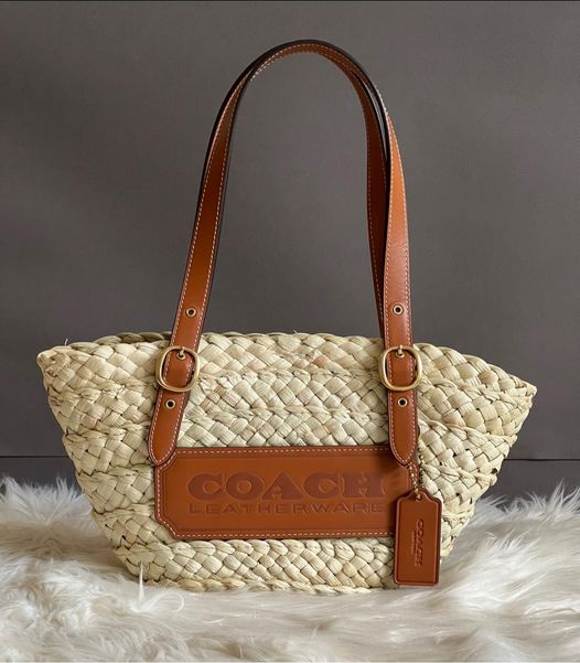 Coach Structured Tote 16