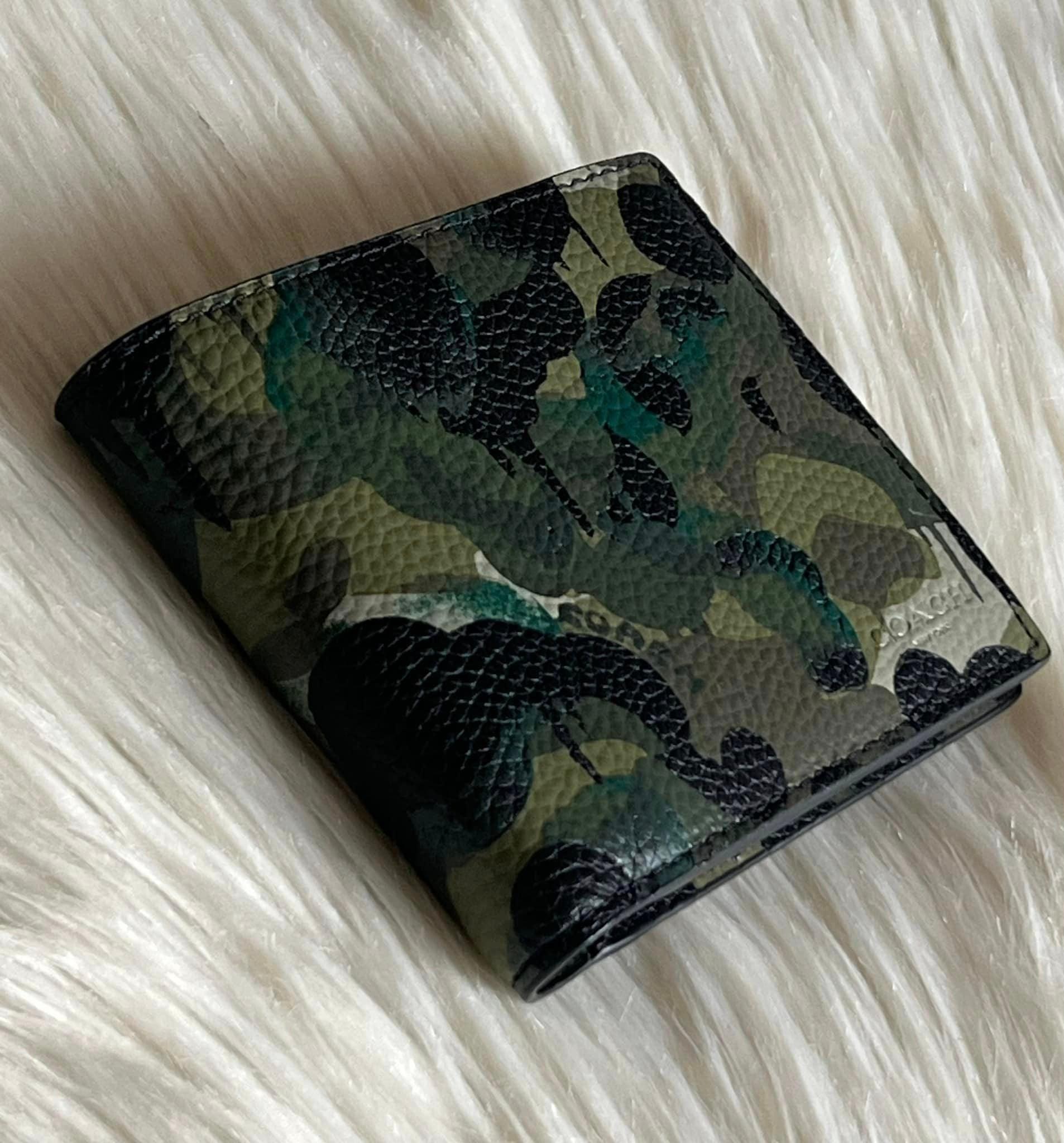 Coach 3 In 1 Wallet With Camo outlet Print NWT $ 225