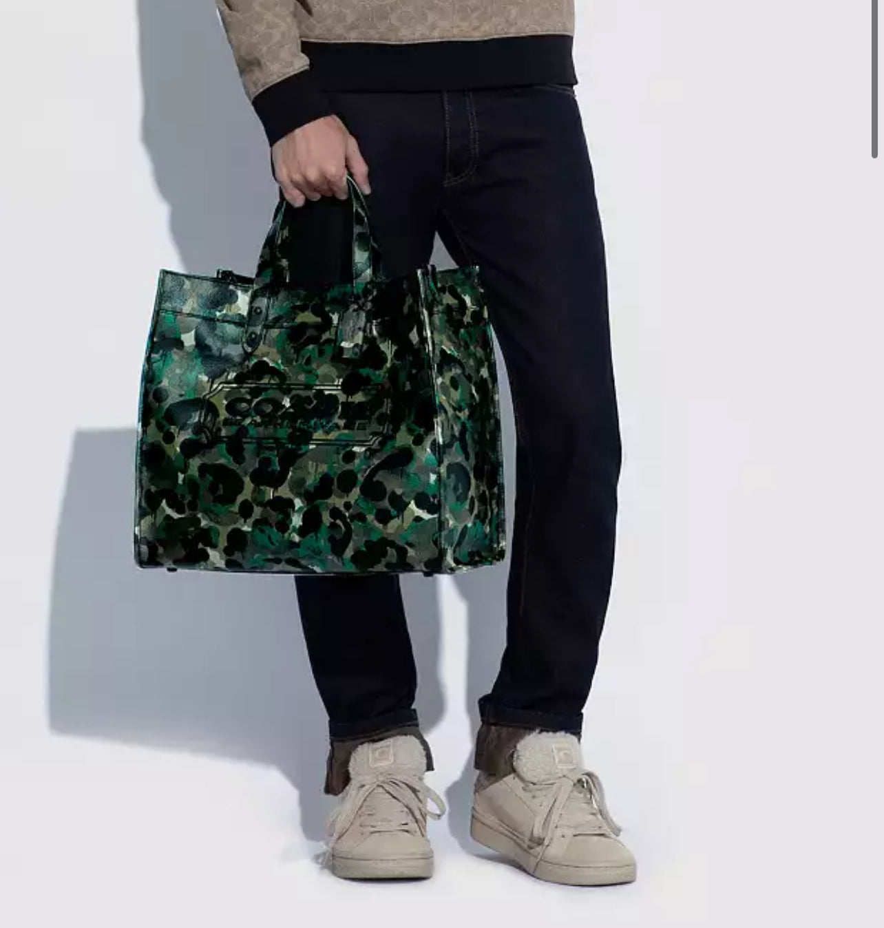 Coach Field Tote 40 with Camo Print