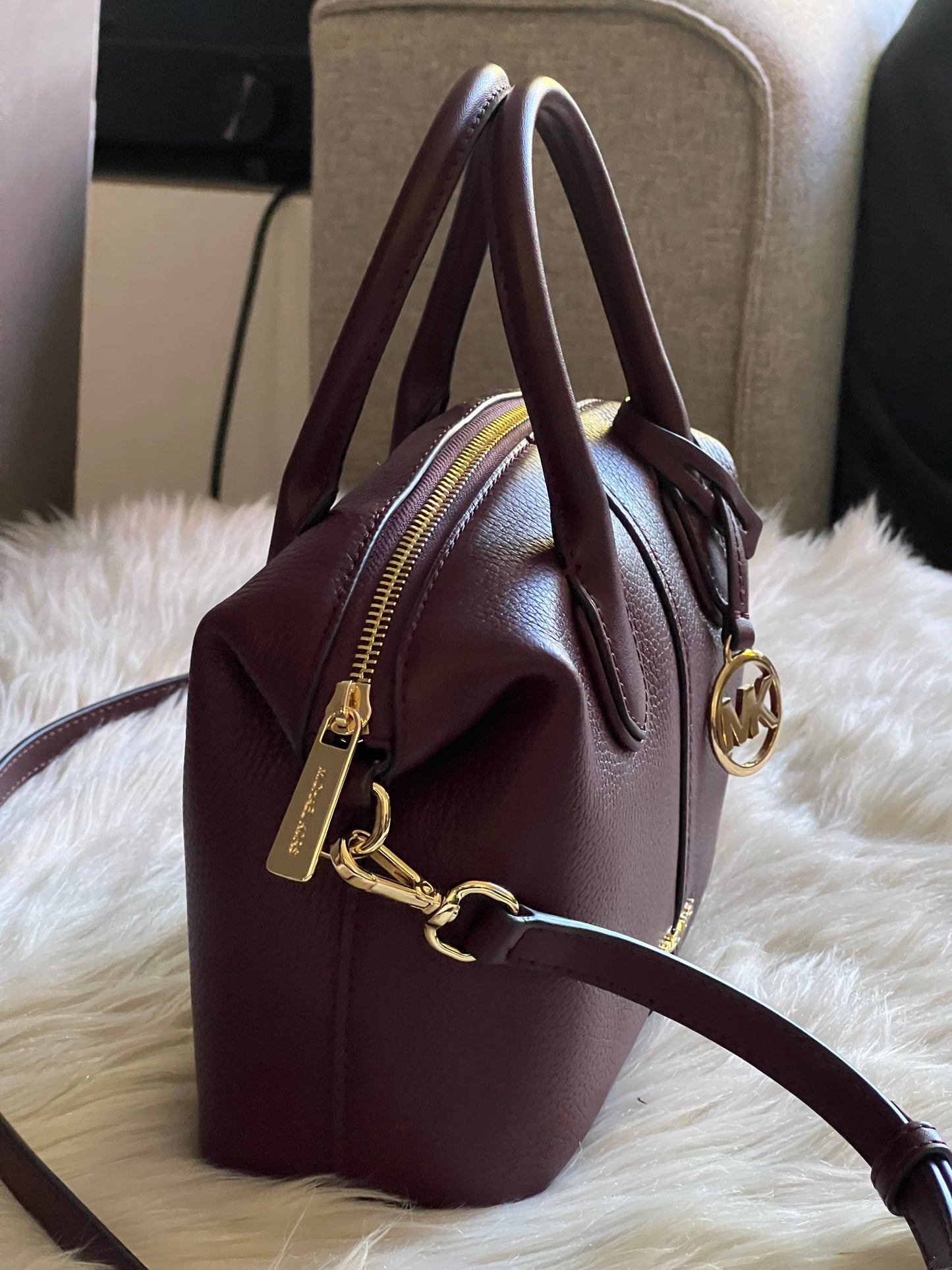 Michael Kors Hyde Small Pebbled Satchel