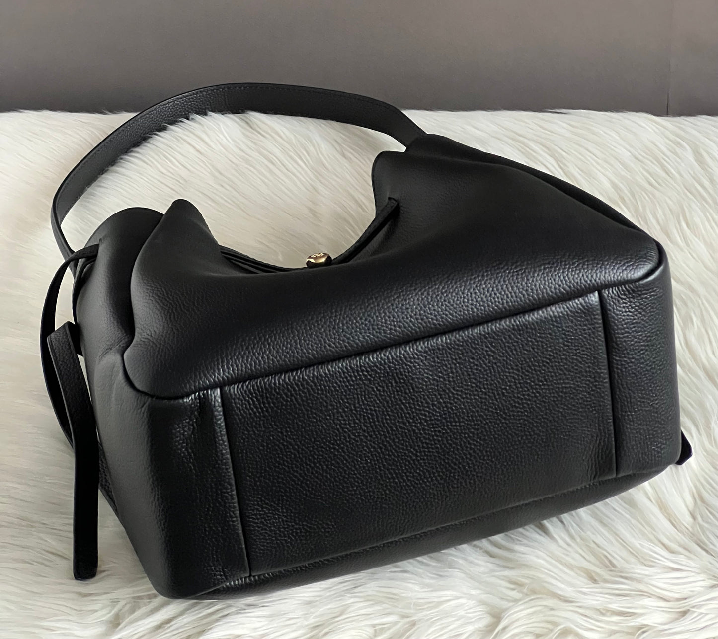 Tory Burch Large Romy Bucket Bag